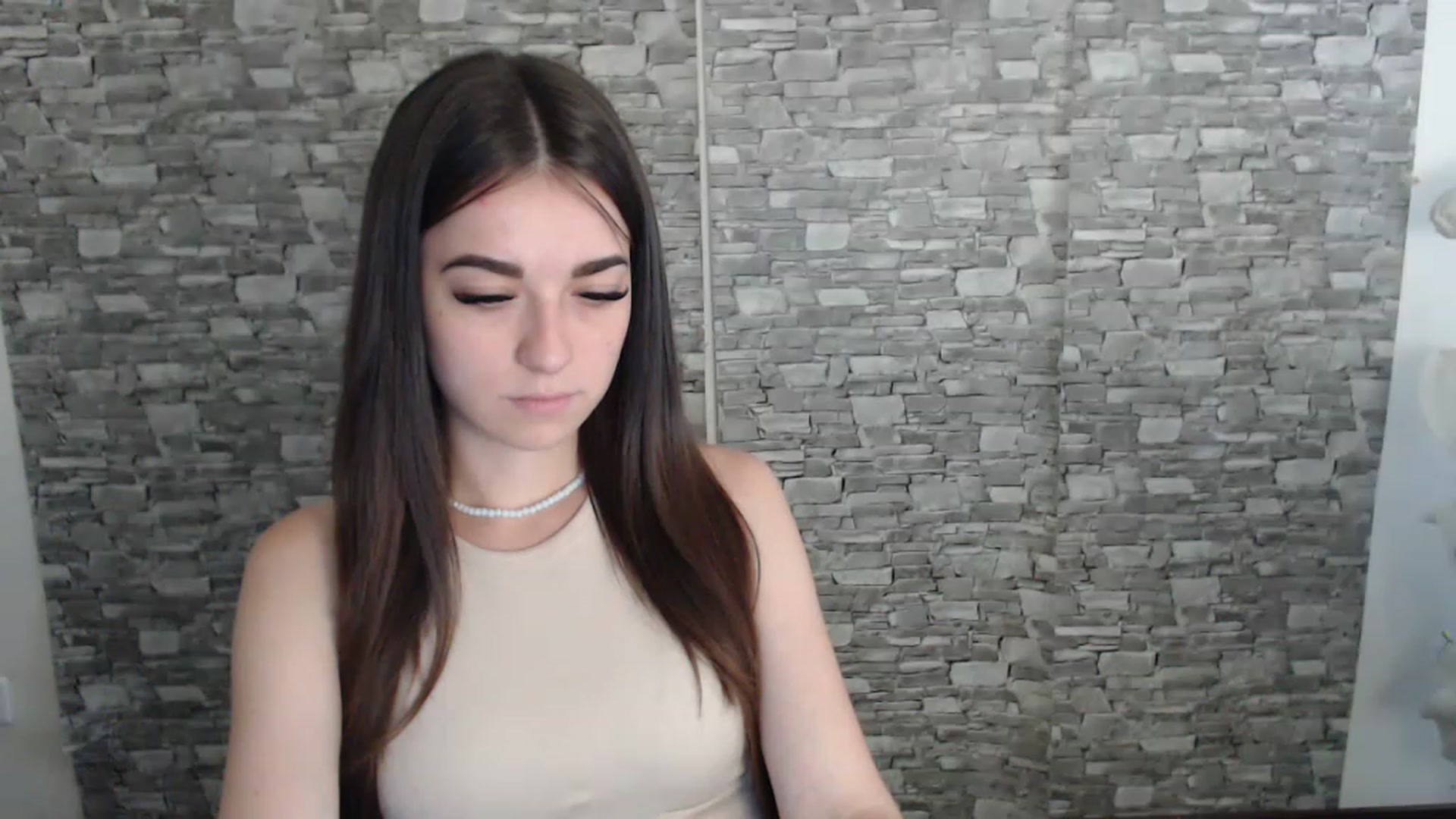 Gallery image thumbnail from Eva_Eldis's myfreecams stream on, 08/23/2023, 12:03 image 13 of 20