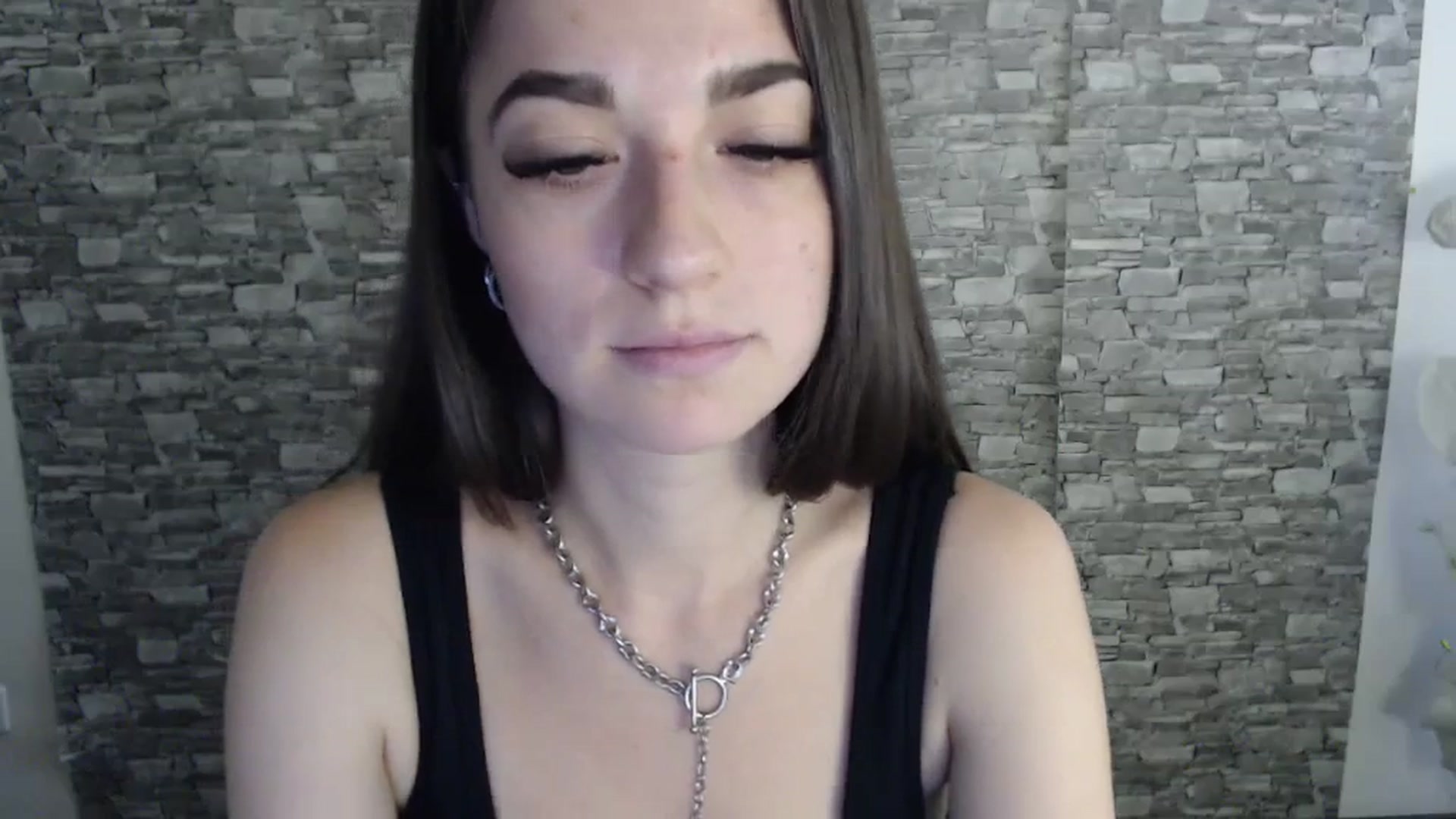 Gallery image thumbnail from Eva_Eldis's myfreecams stream on, 08/25/2023, 13:15 image 9 of 20