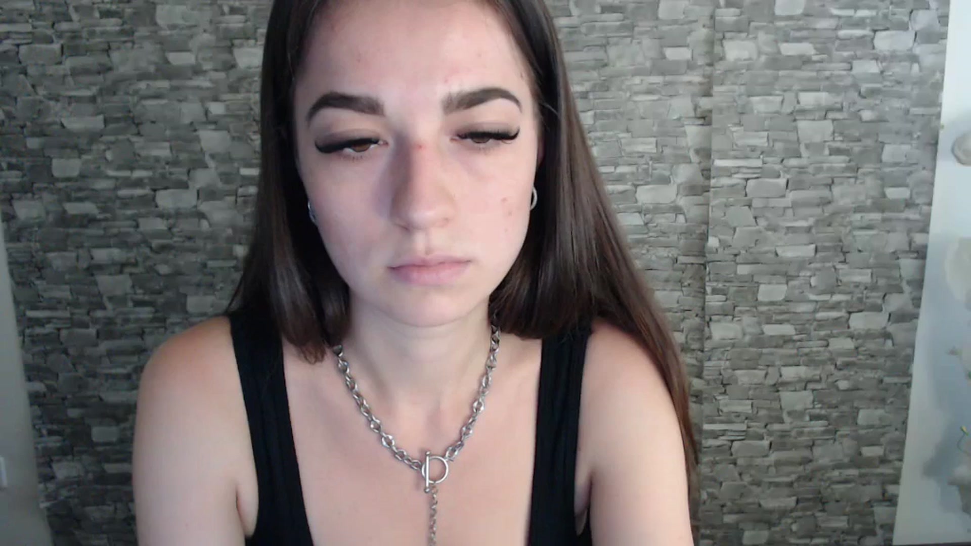 Gallery image thumbnail from Eva_Eldis's myfreecams stream on, 08/25/2023, 13:15 image 19 of 20
