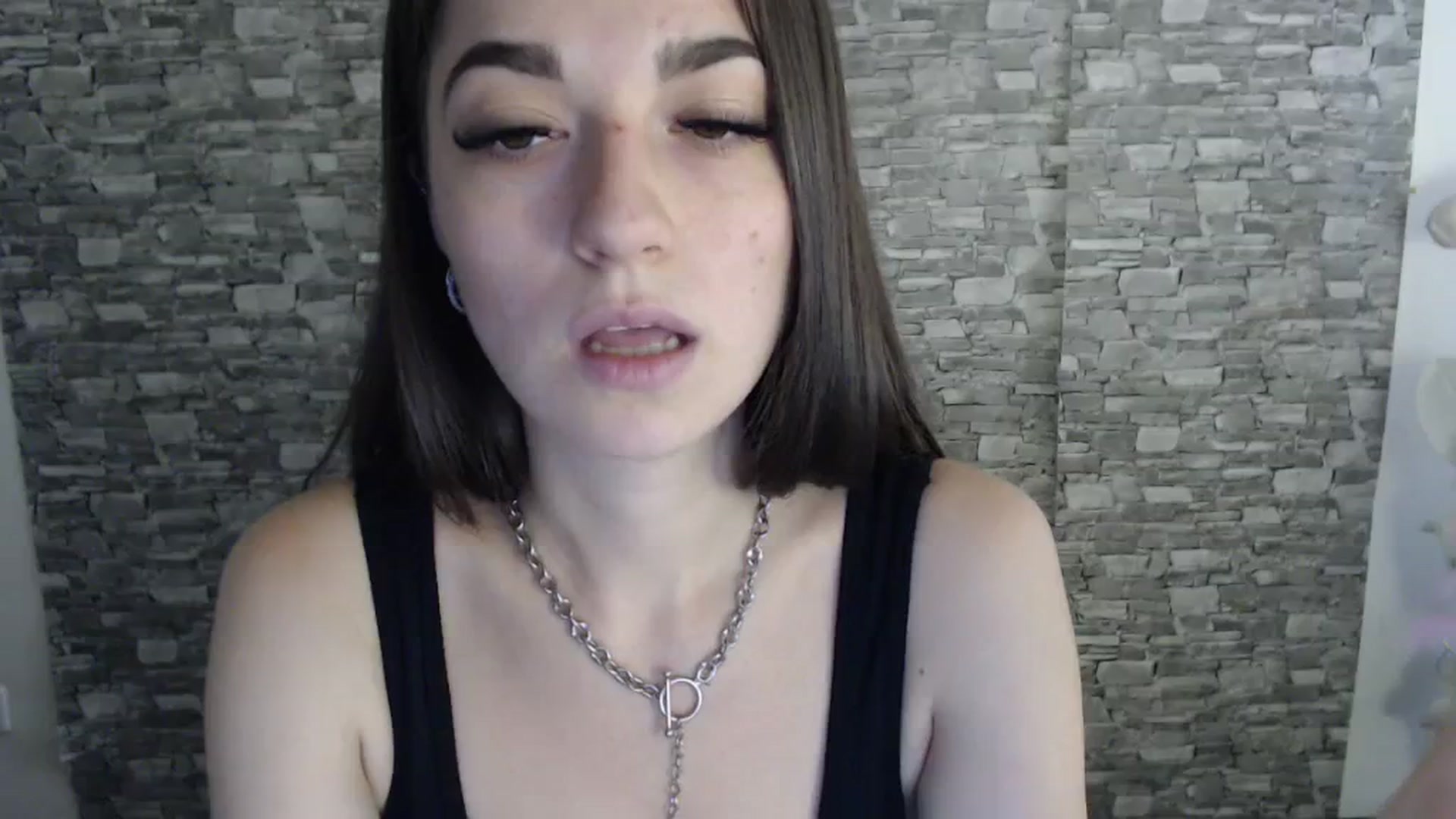 Gallery image thumbnail from Eva_Eldis's myfreecams stream on, 08/25/2023, 13:15 image 8 of 20