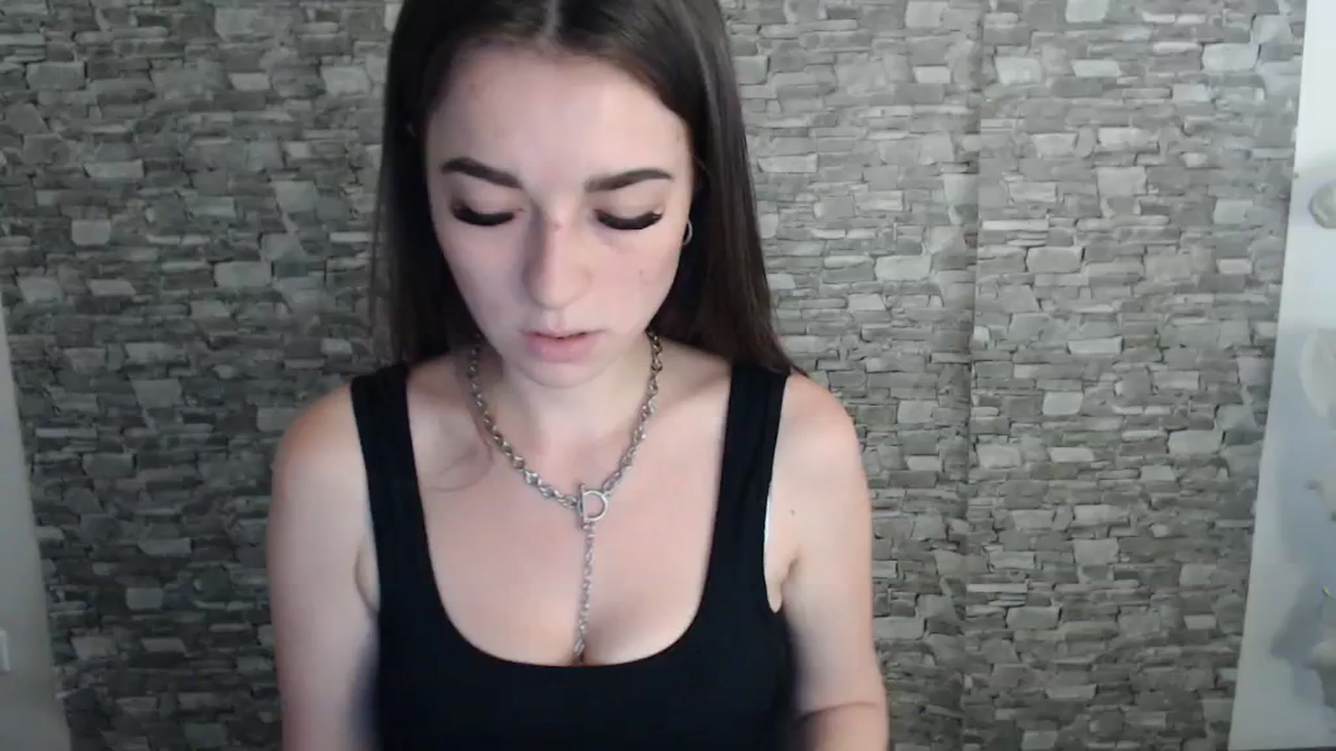 Gallery image thumbnail from Eva_Eldis's myfreecams stream on, 08/25/2023, 13:15 image 3 of 20