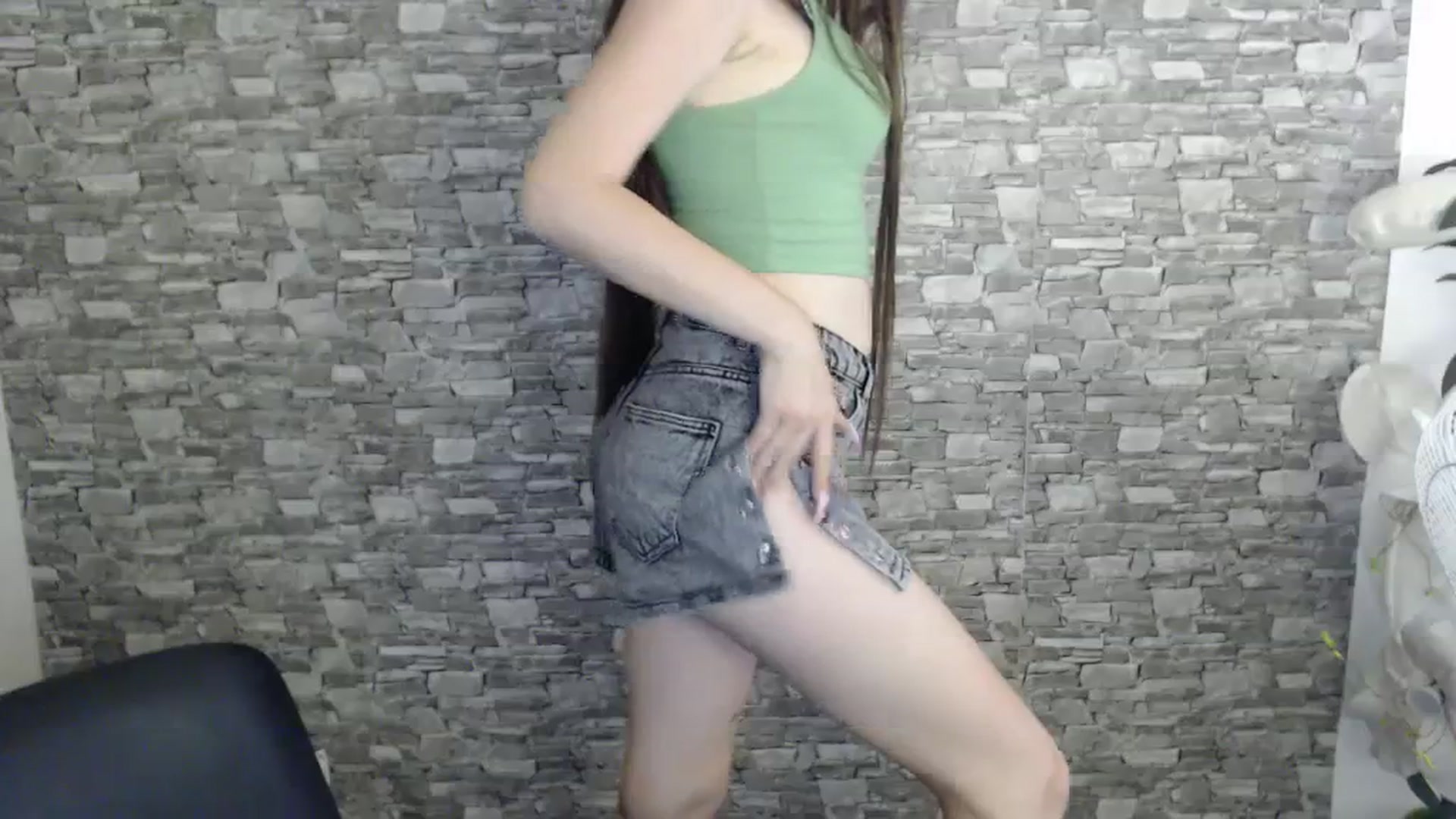 Gallery image thumbnail from Eva_Eldis's myfreecams stream on, 08/29/2023, 14:34 image 5 of 20