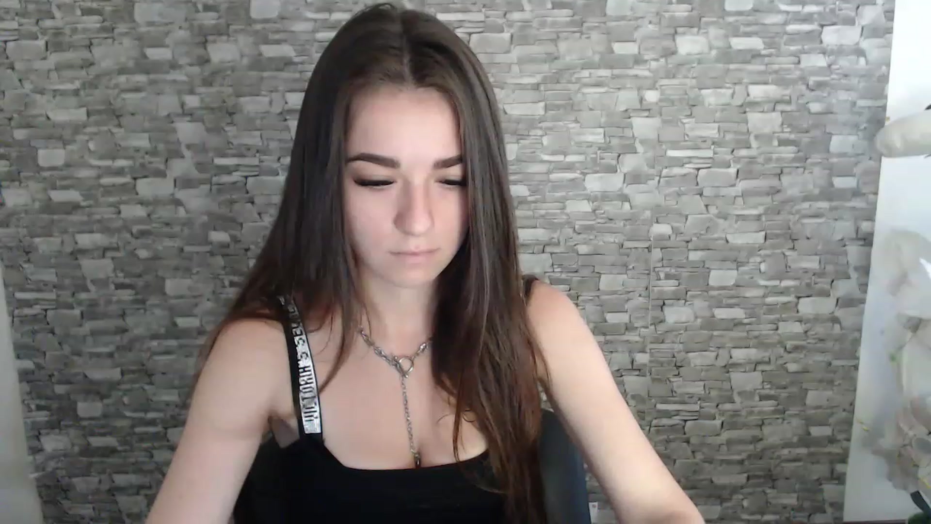 Gallery image thumbnail from Eva_Eldis's myfreecams stream on, 08/30/2023, 11:27 image 12 of 20
