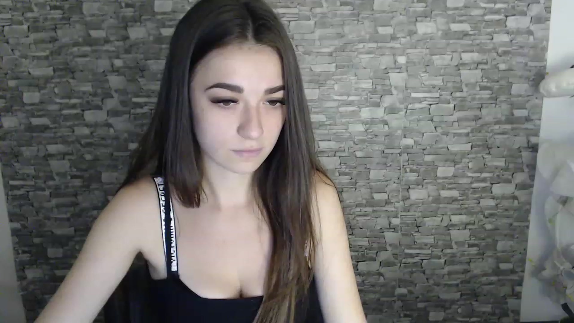 Gallery image thumbnail from Eva_Eldis's myfreecams stream on, 08/30/2023, 16:02 image 10 of 20