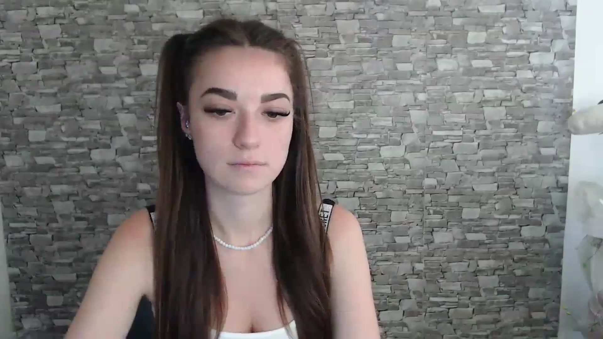 Gallery image thumbnail from Eva_Eldis's myfreecams stream on, 09/01/2023, 11:32 image 15 of 20