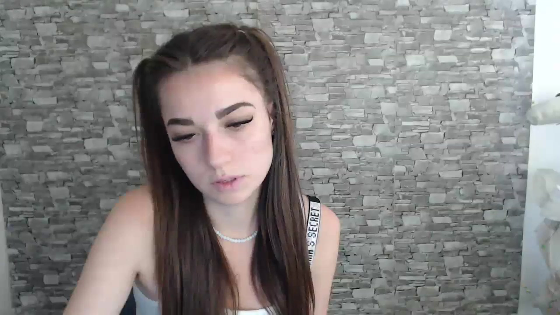 Gallery image thumbnail from Eva_Eldis's myfreecams stream on, 09/01/2023, 11:32 image 8 of 20