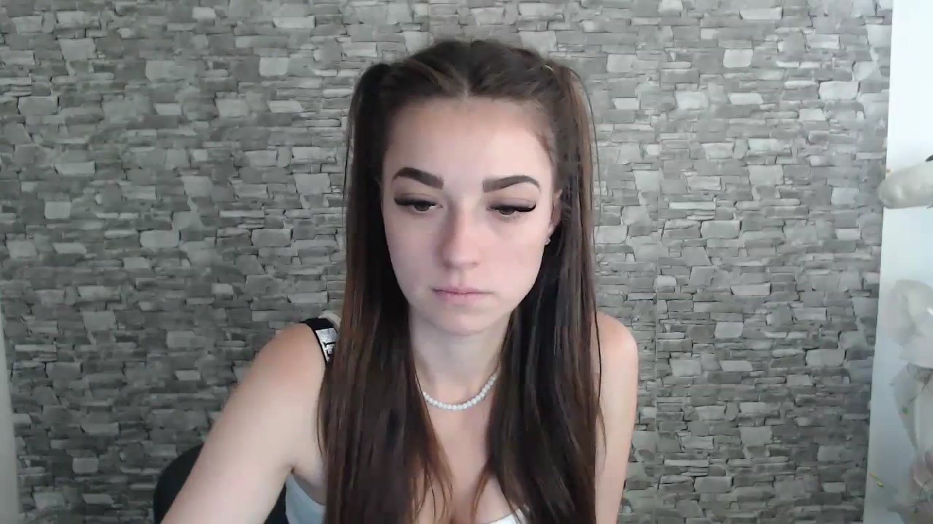 Gallery image thumbnail from Eva_Eldis's myfreecams stream on, 09/01/2023, 11:32 image 19 of 20
