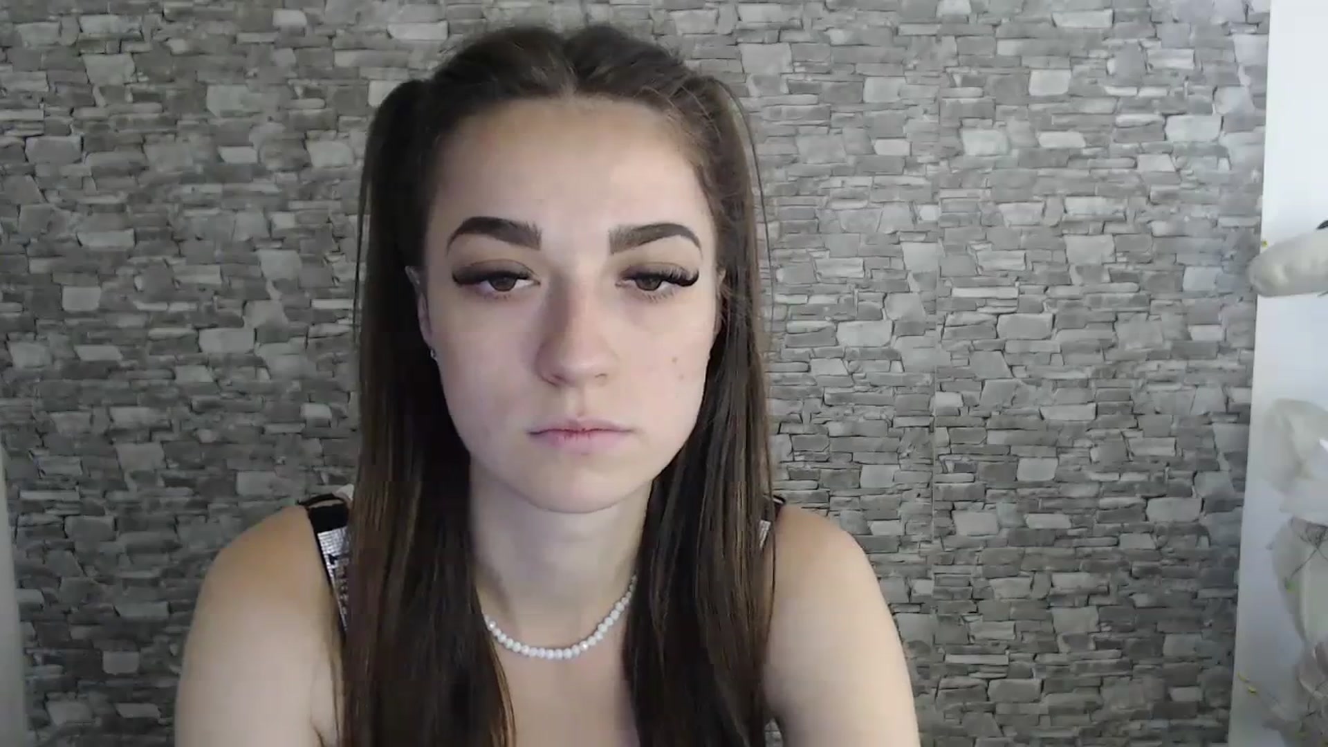 Gallery image thumbnail from Eva_Eldis's myfreecams stream on, 09/01/2023, 11:32 image 20 of 20