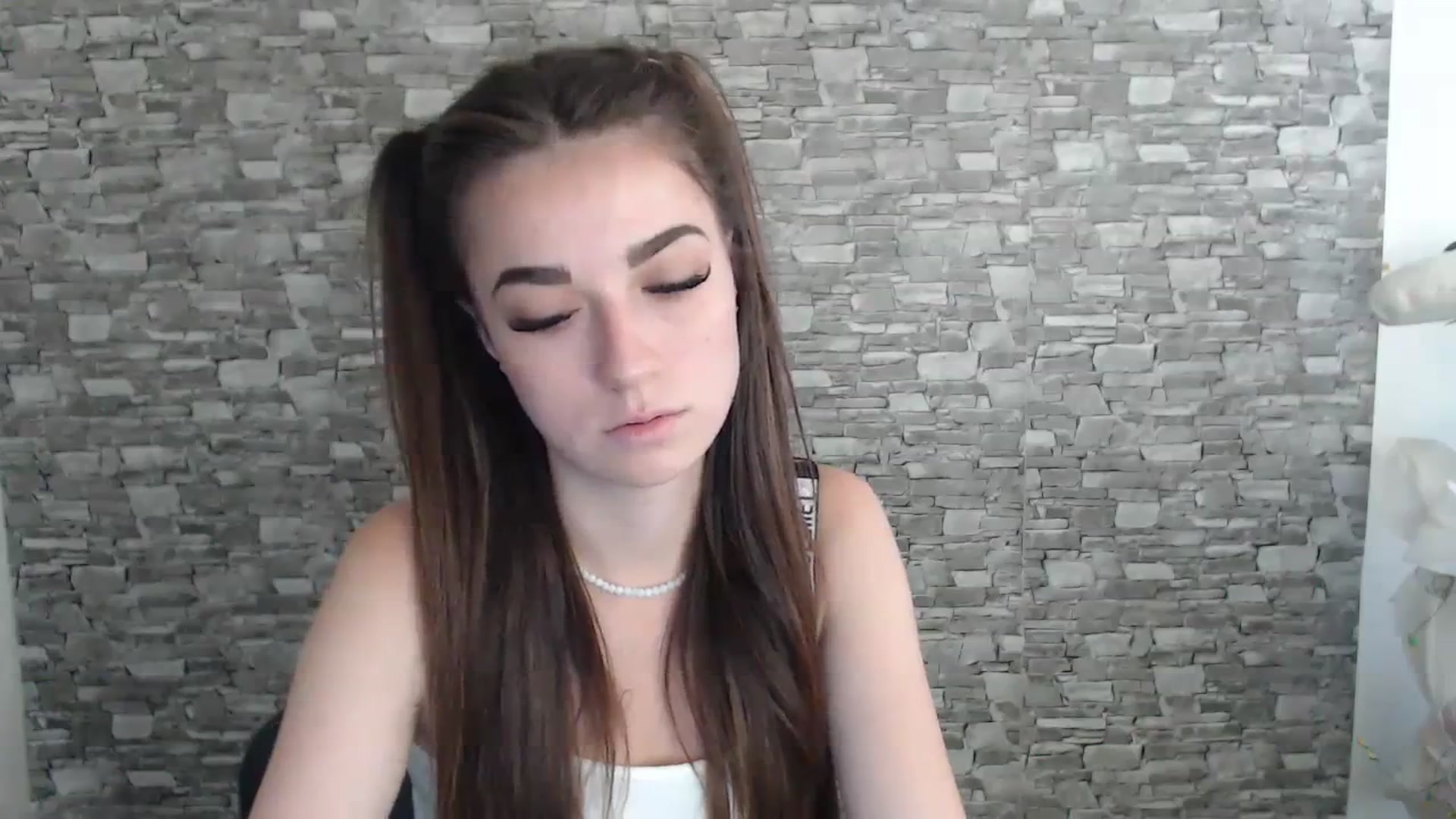 Gallery image thumbnail from Eva_Eldis's myfreecams stream on, 09/01/2023, 11:32 image 9 of 20