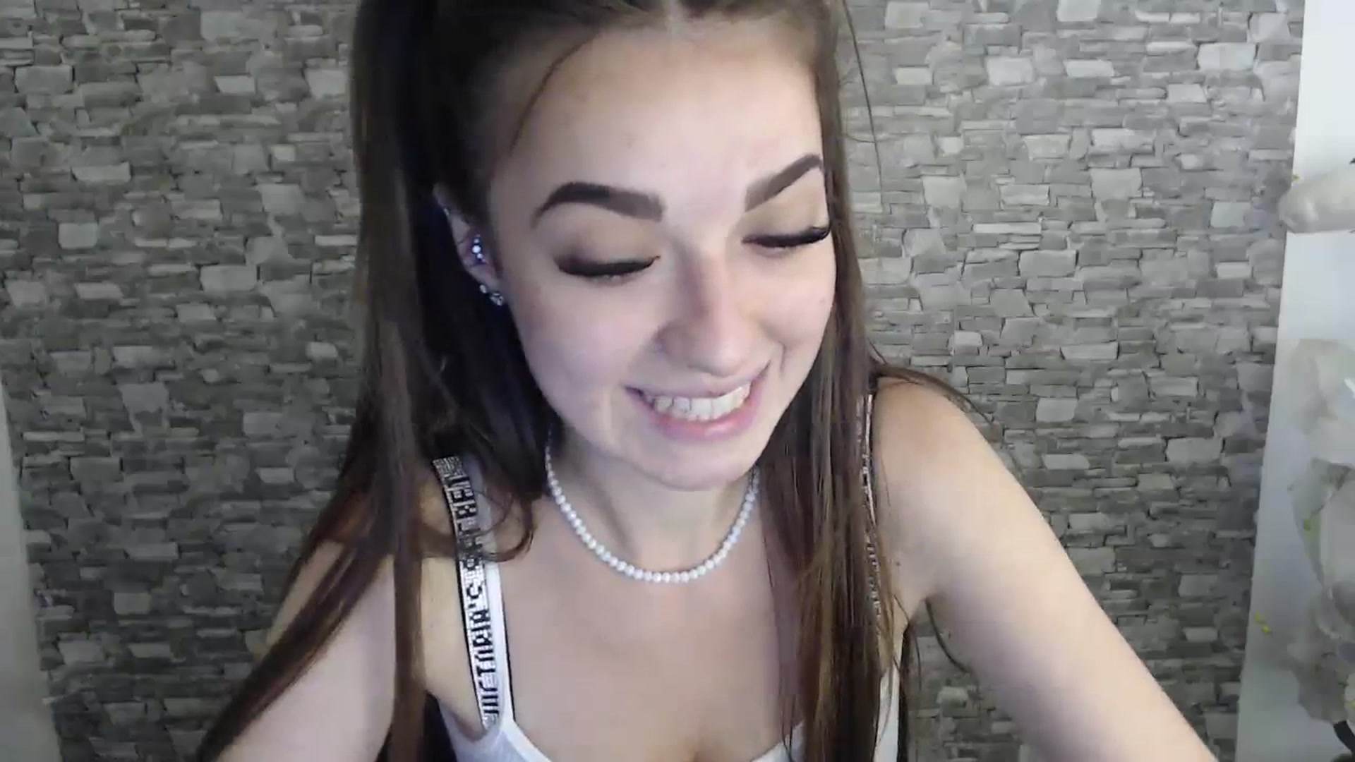 Gallery image thumbnail from Eva_Eldis's myfreecams stream on, 09/01/2023, 13:56 image 2 of 20