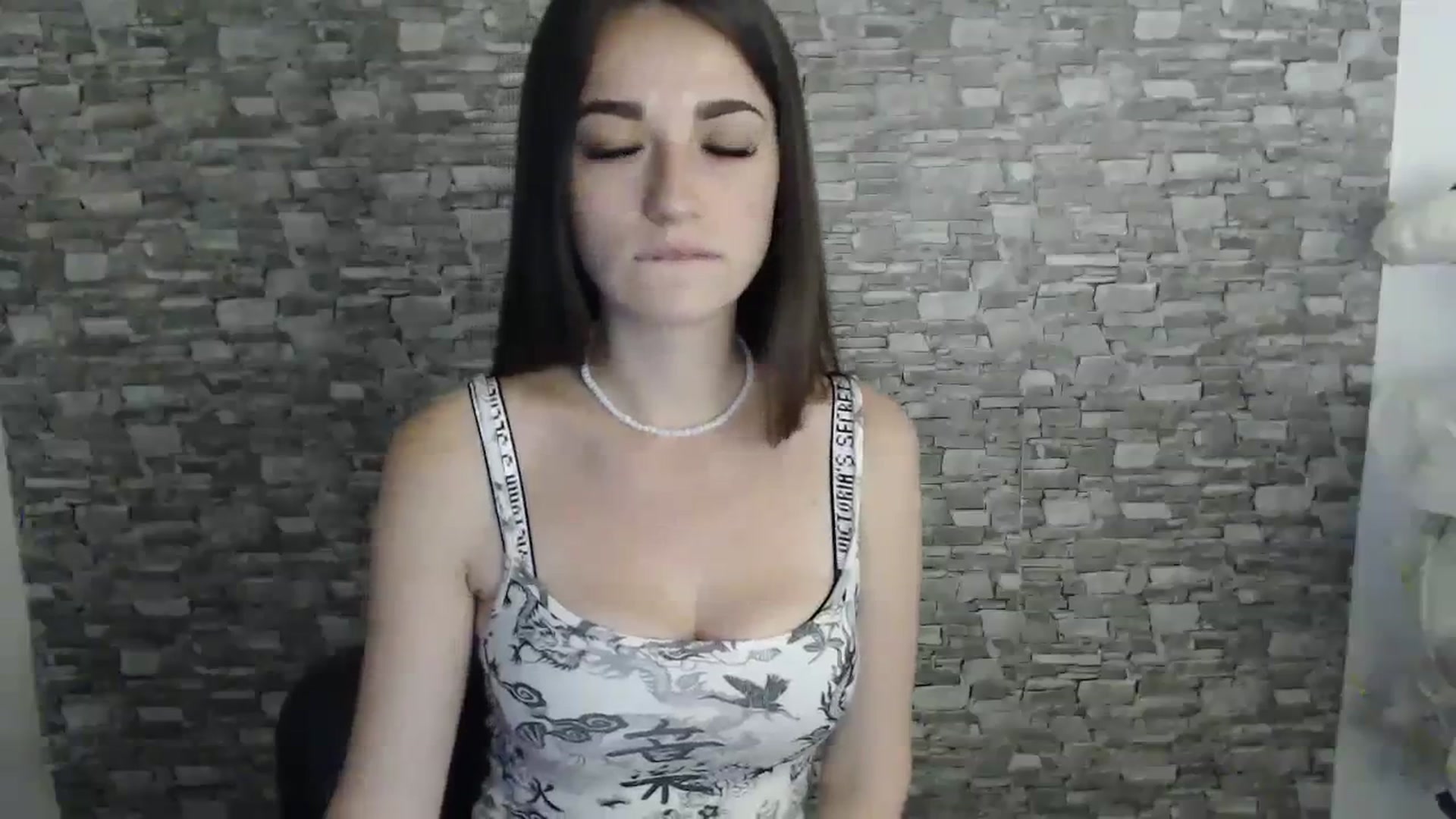 Gallery image thumbnail from Eva_Eldis's myfreecams stream on, 09/02/2023, 15:08 image 9 of 20