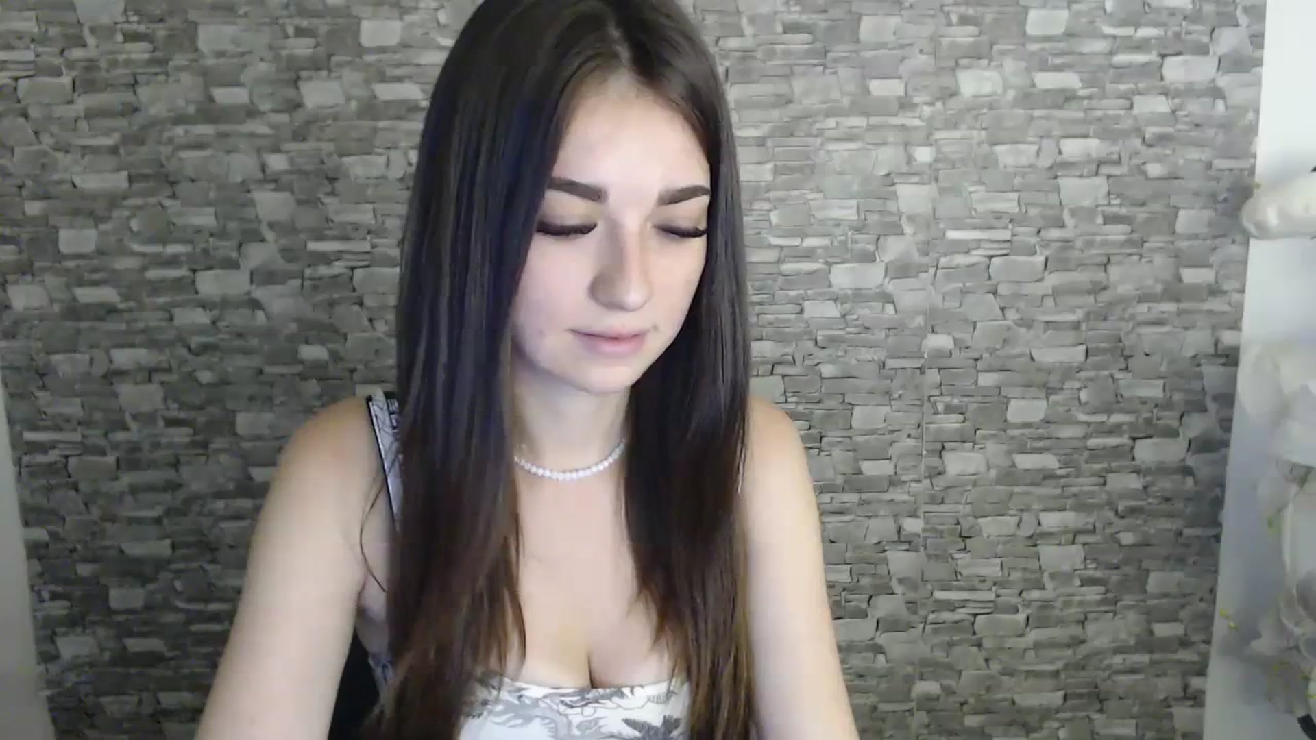 Gallery image thumbnail from Eva_Eldis's myfreecams stream on, 09/02/2023, 15:08 image 15 of 20