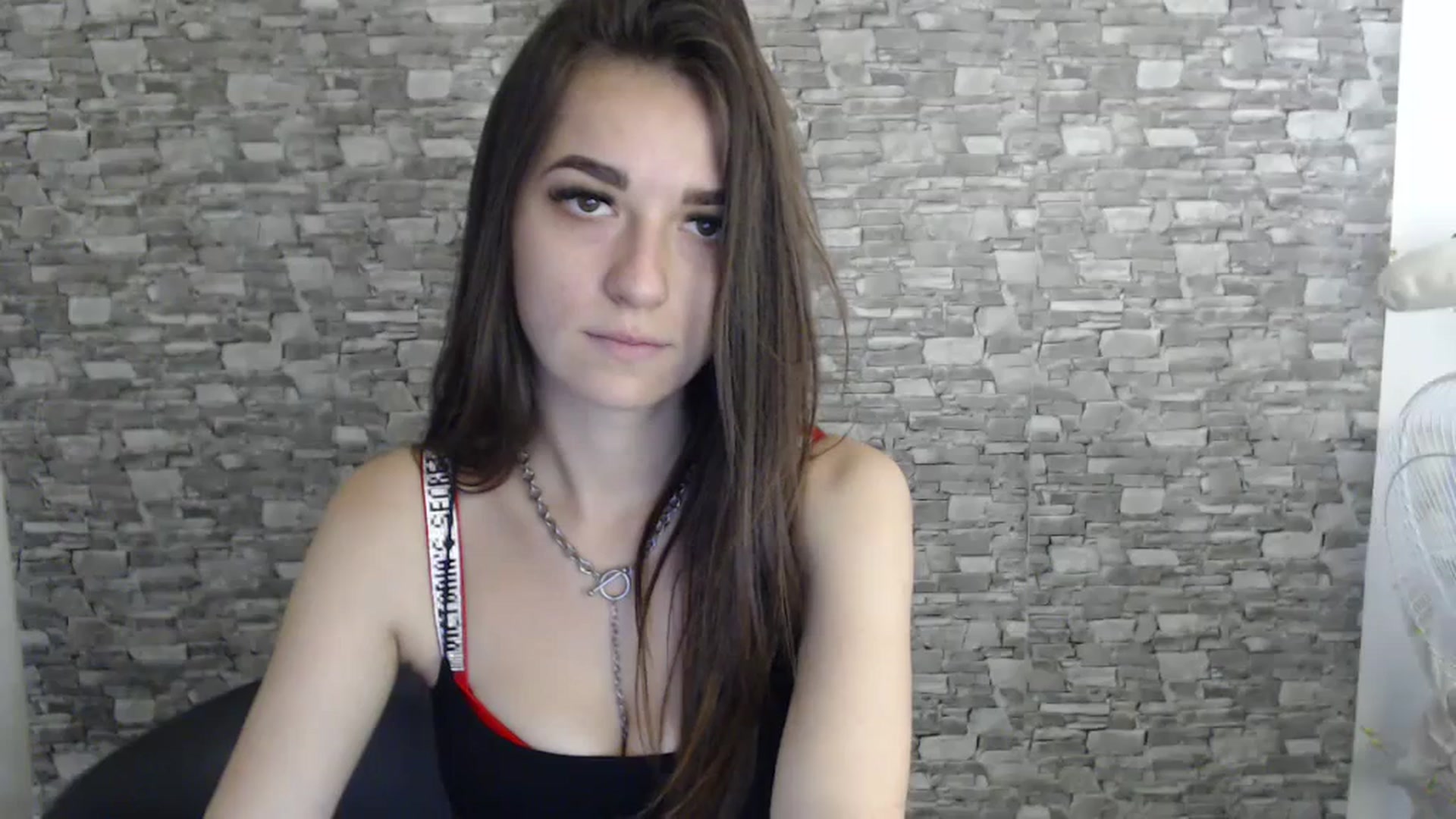 Gallery image thumbnail from Eva_Eldis's myfreecams stream on, 09/05/2023, 12:34 image 3 of 20