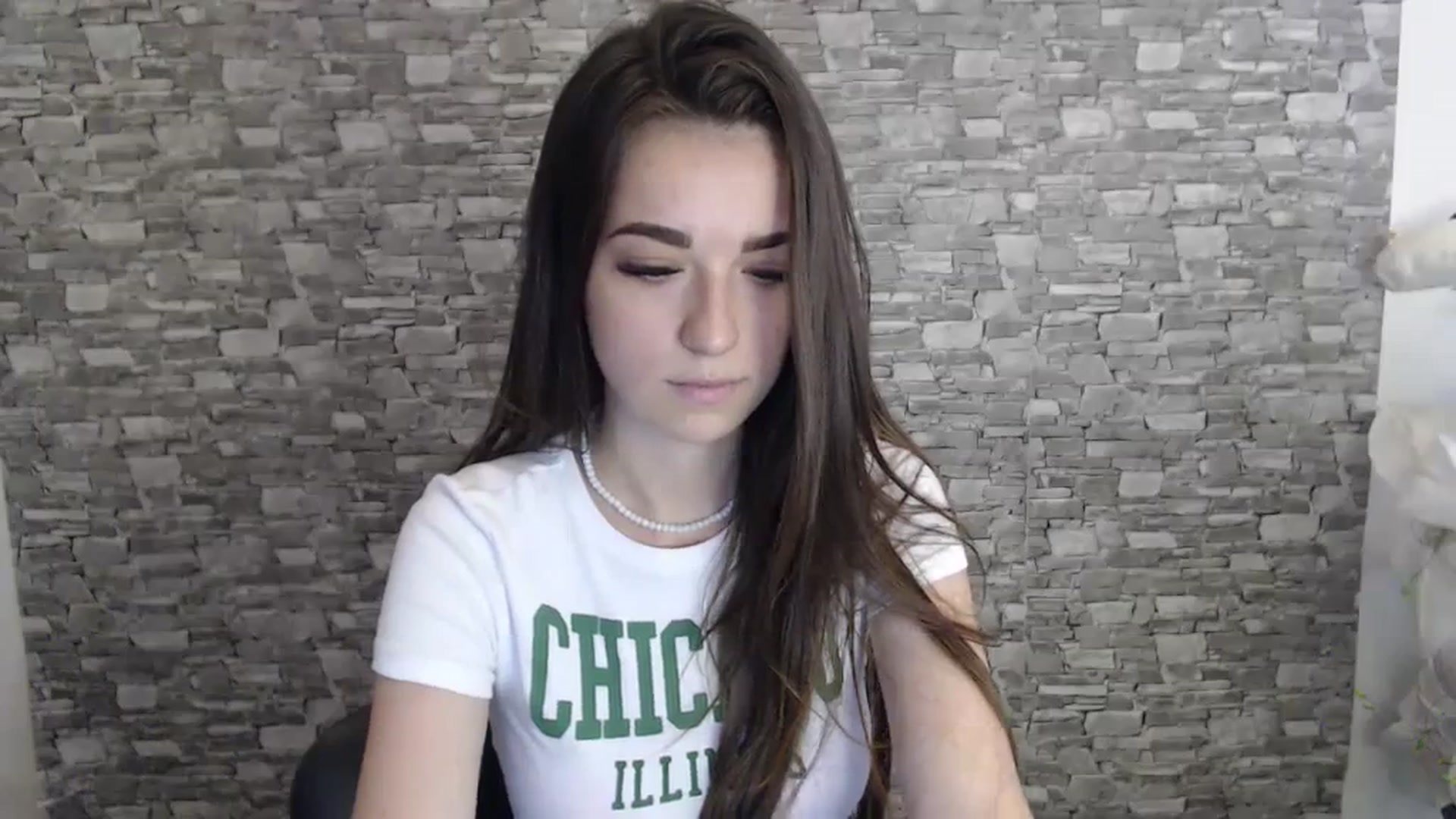 Gallery image thumbnail from Eva_Eldis's myfreecams stream on, 09/06/2023, 13:03 image 16 of 20