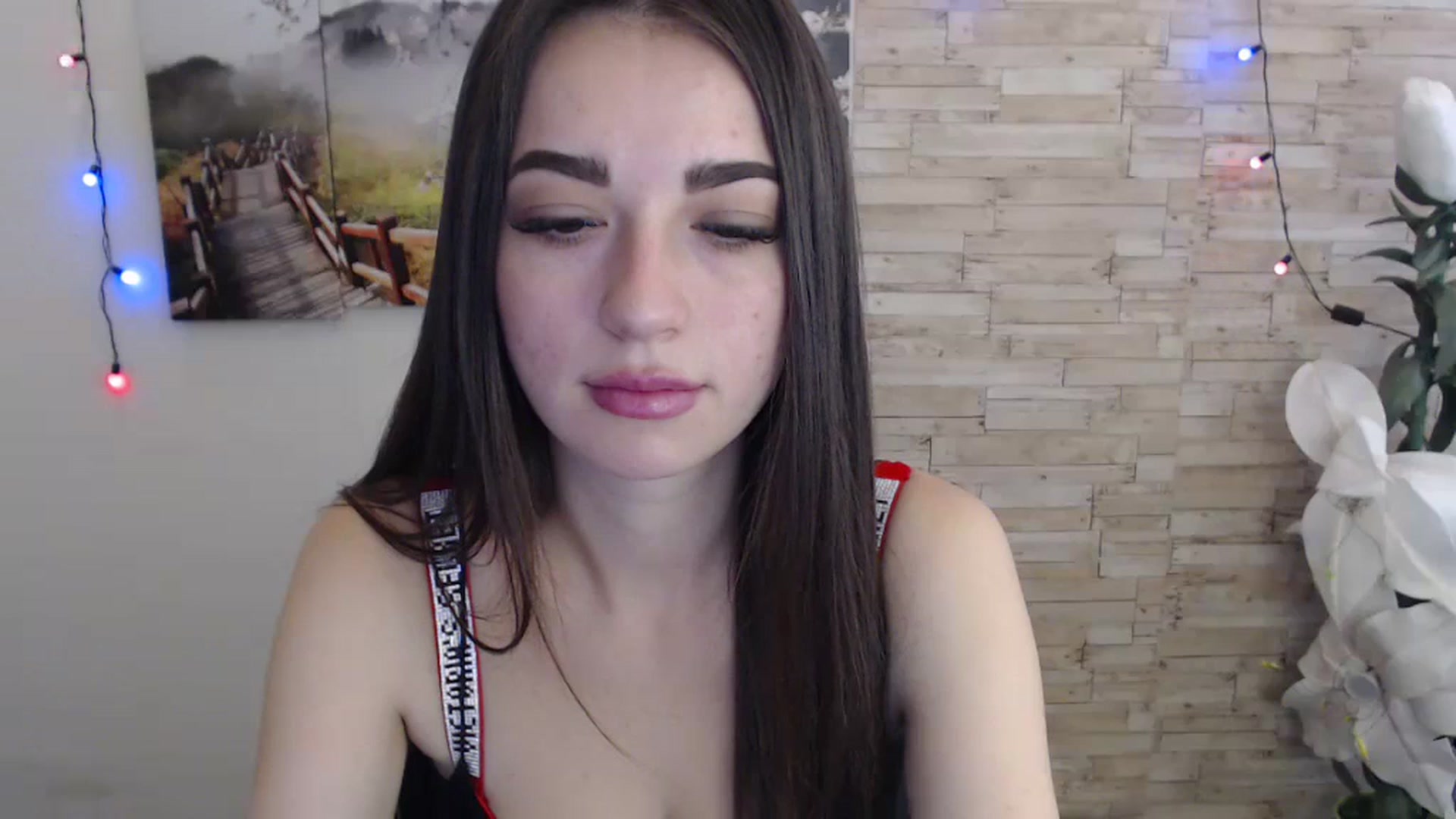 Gallery image thumbnail from Eva_Eldis's myfreecams stream on, 10/10/2023, 11:39 image 8 of 20