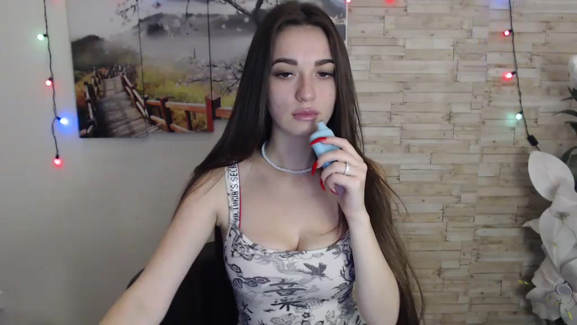 Gallery image thumbnail from Eva_Eldis's myfreecams stream on, 10/11/2023, 15:31 image 13 of 20