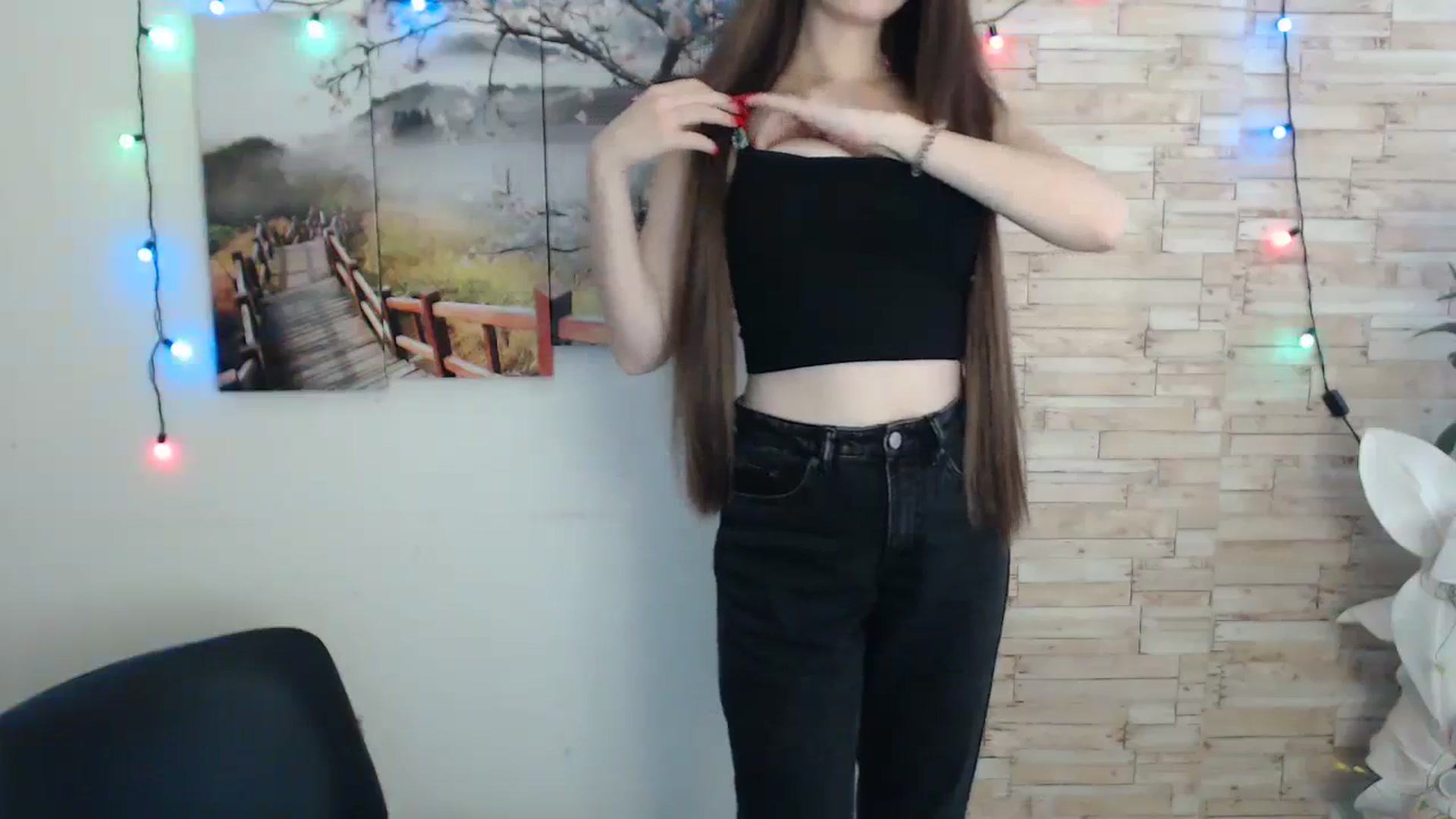 Gallery image thumbnail from Eva_Eldis's myfreecams stream on, 10/12/2023, 10:20 image 12 of 20