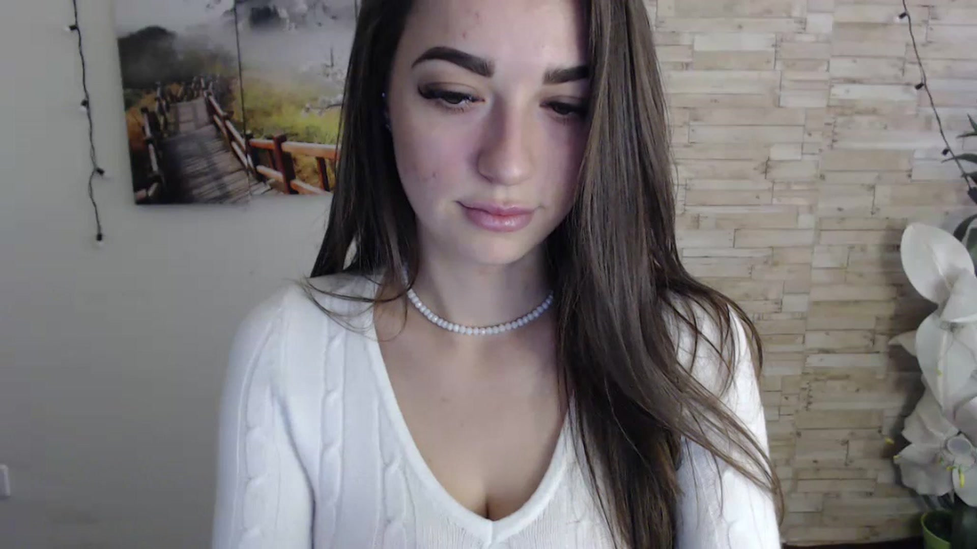 Gallery image thumbnail from Eva_Eldis's myfreecams stream on, 10/28/2023, 11:32 image 2 of 20