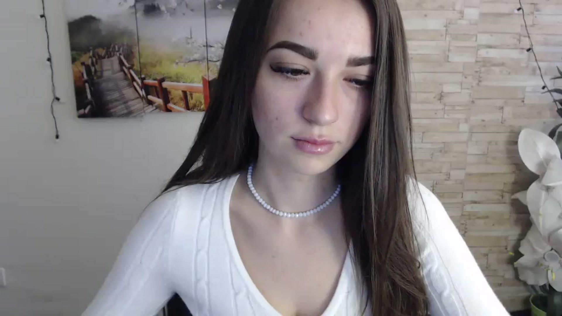 Gallery image thumbnail from Eva_Eldis's myfreecams stream on, 10/28/2023, 11:32 image 7 of 20