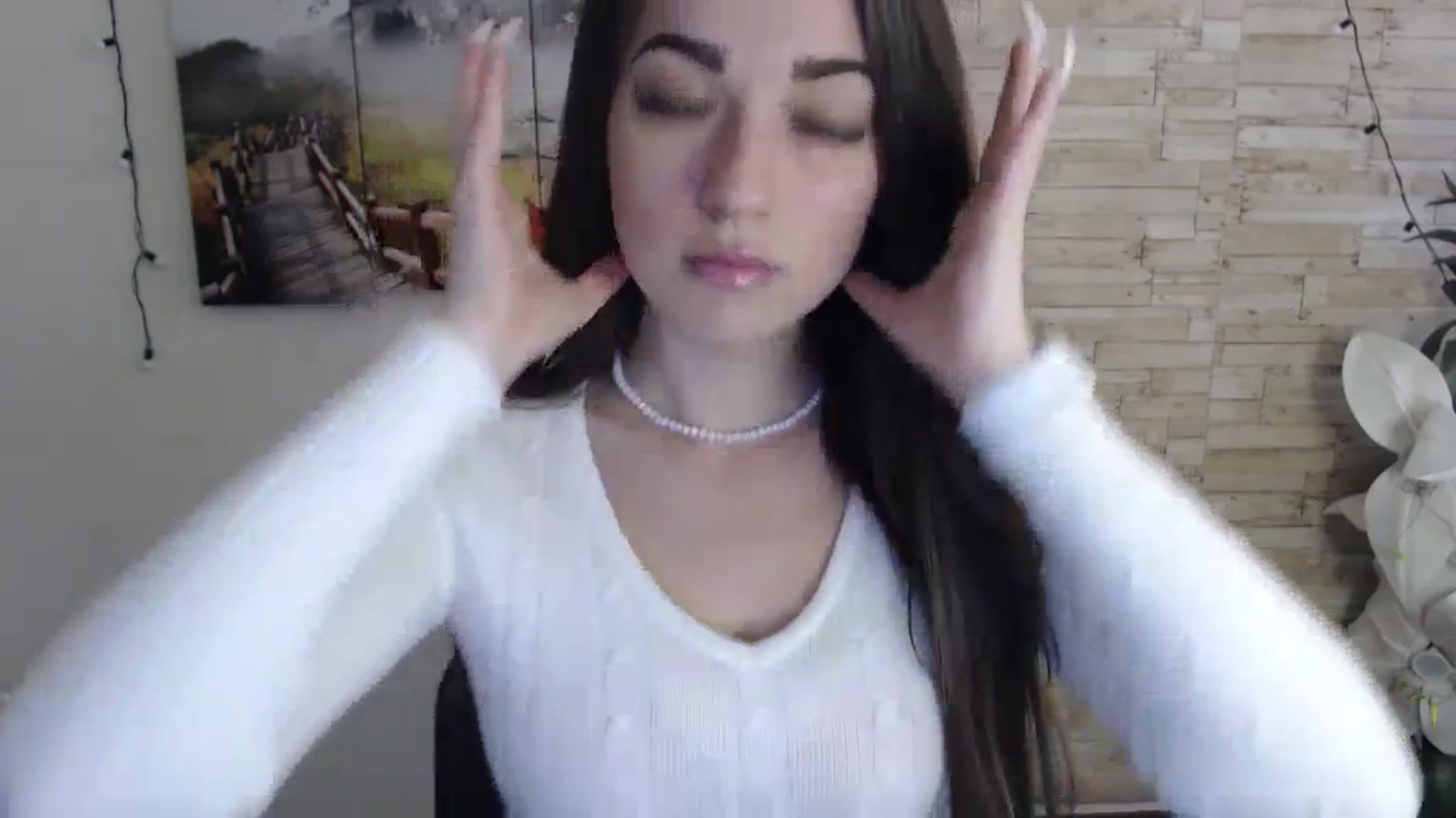 Gallery image thumbnail from Eva_Eldis's myfreecams stream on, 10/28/2023, 11:32 image 5 of 20