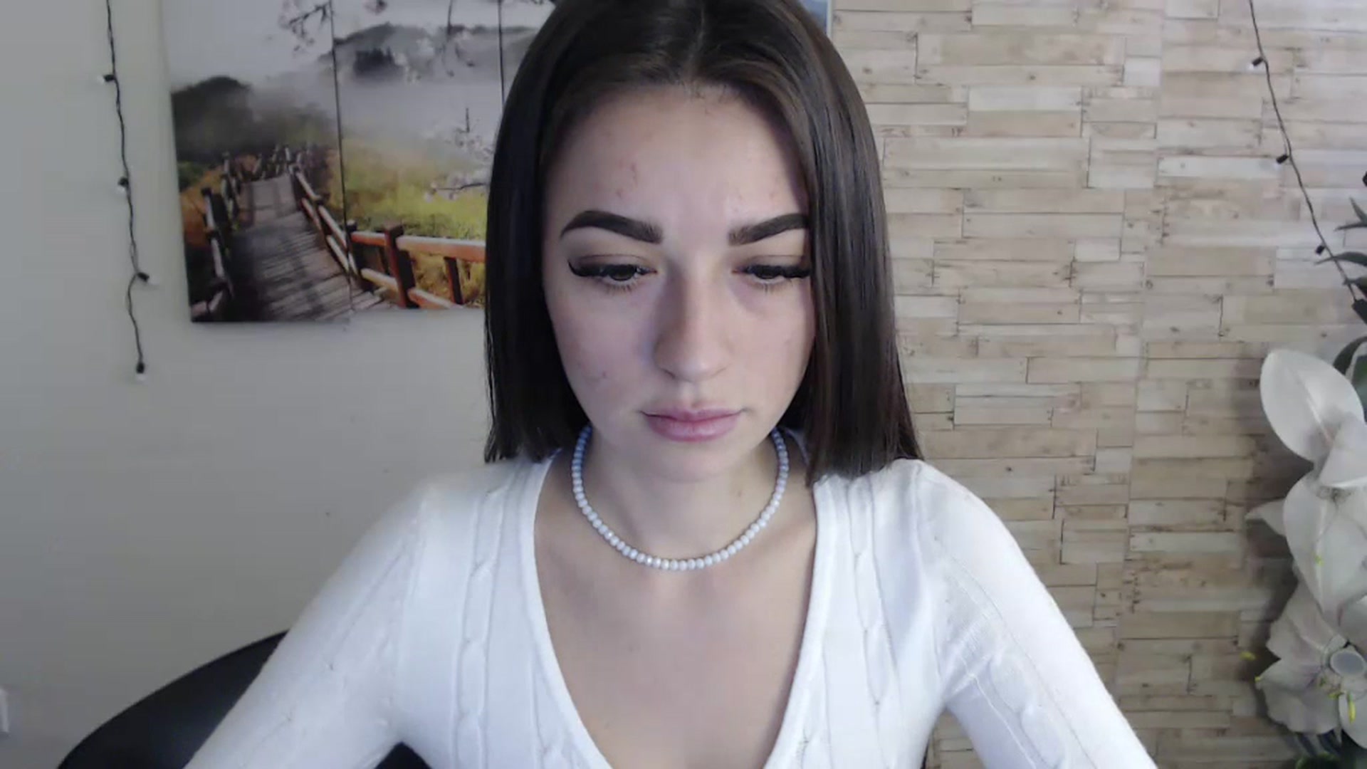 Gallery image thumbnail from Eva_Eldis's myfreecams stream on, 10/28/2023, 11:57 image 18 of 20