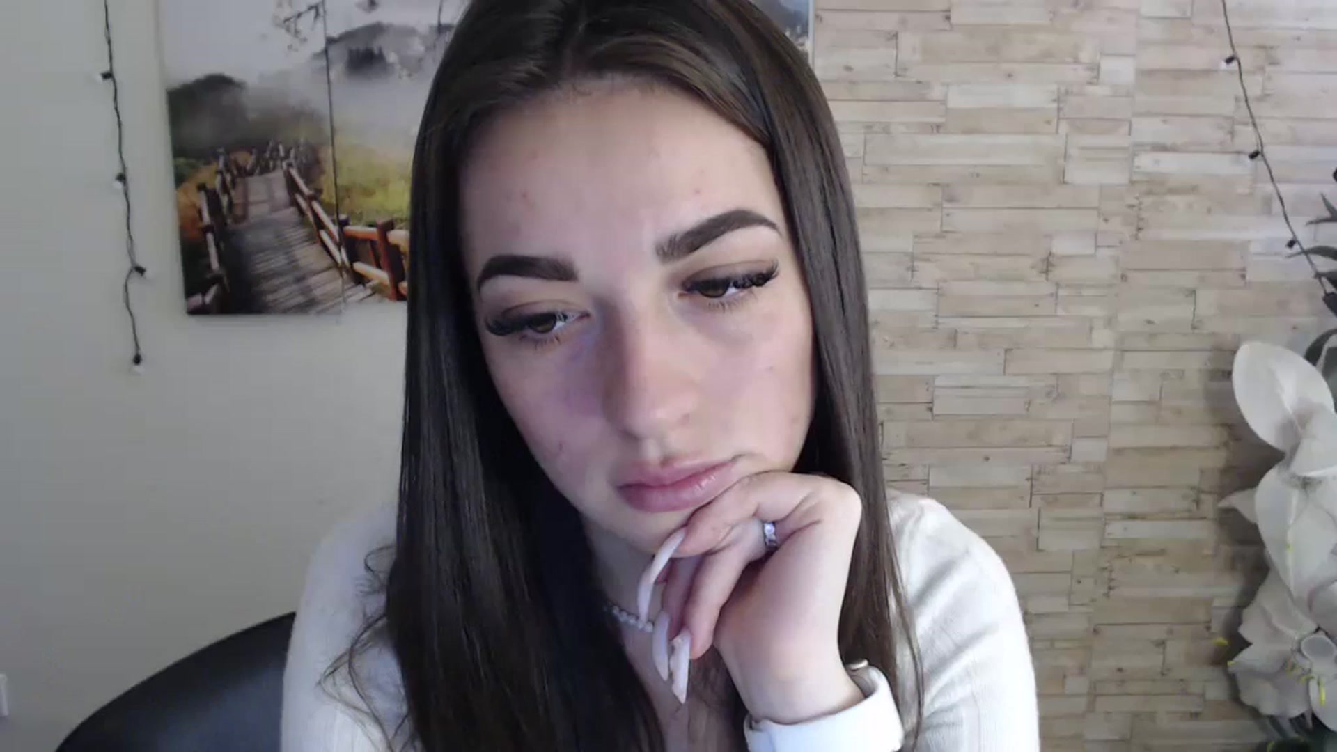 Gallery image thumbnail from Eva_Eldis's myfreecams stream on, 10/28/2023, 11:57 image 14 of 20