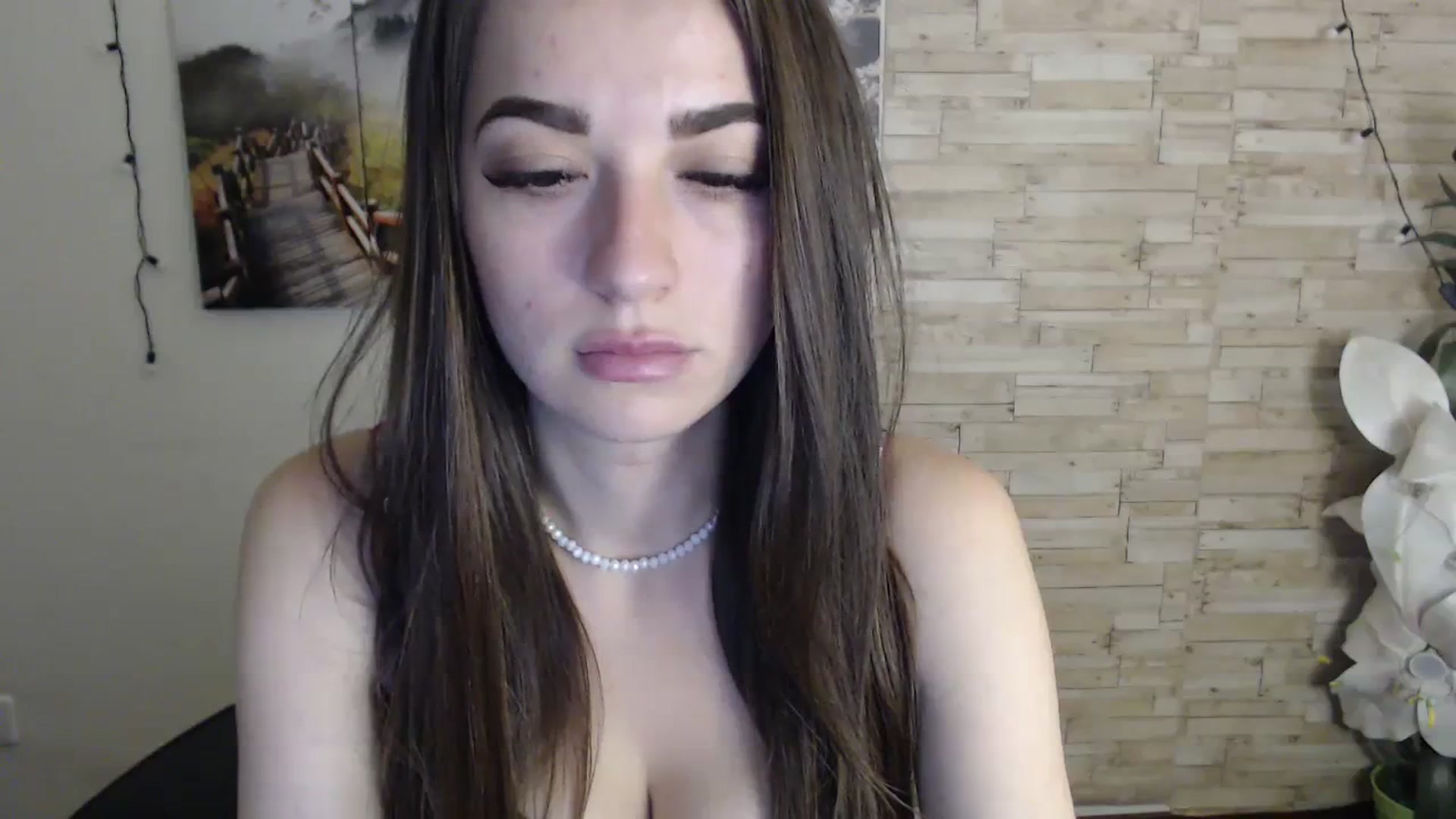 Gallery image thumbnail from Eva_Eldis's myfreecams stream on, 10/28/2023, 17:22 image 2 of 20