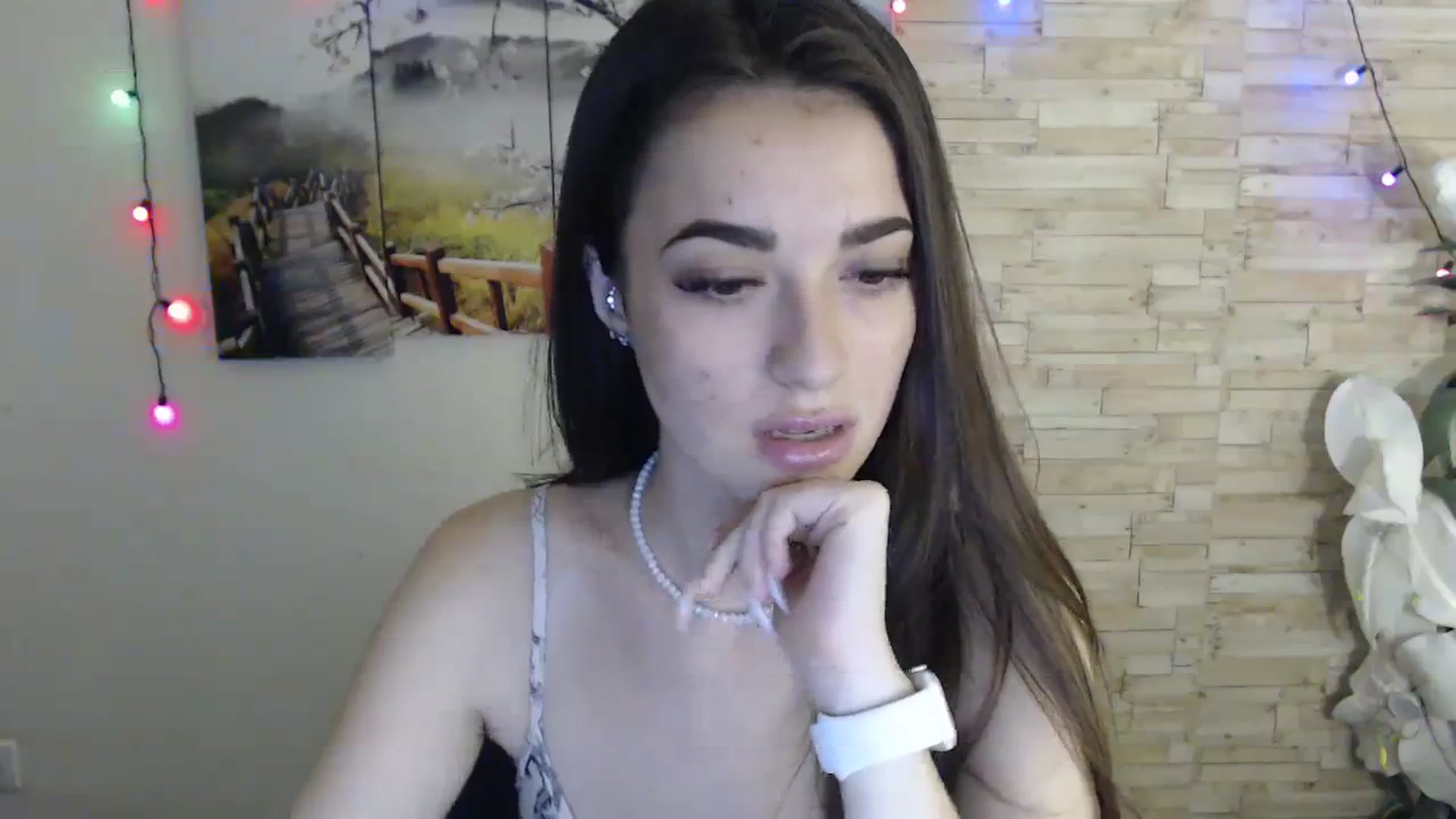 Gallery image thumbnail from Eva_Eldis's myfreecams stream on, 10/31/2023, 15:25 image 7 of 20