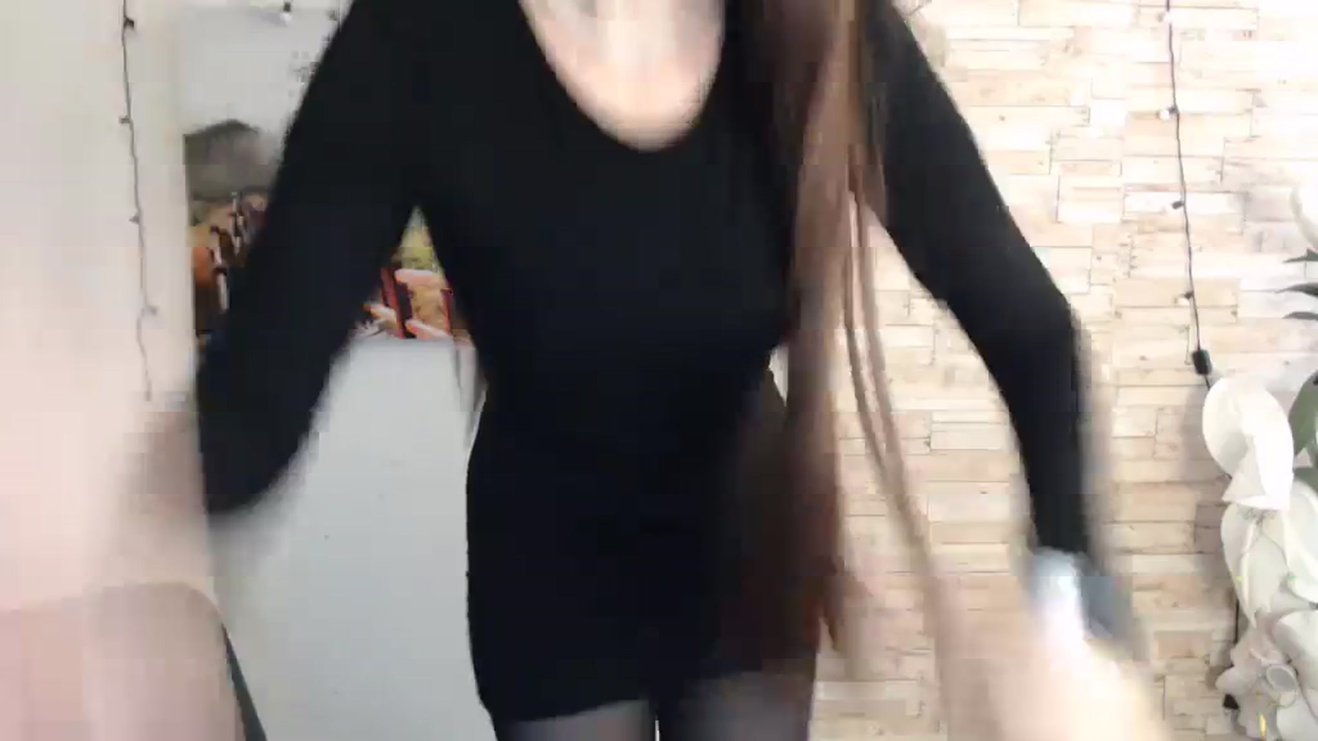 Gallery image thumbnail from Eva_Eldis's myfreecams stream on, 11/02/2023, 12:42 image 2 of 20