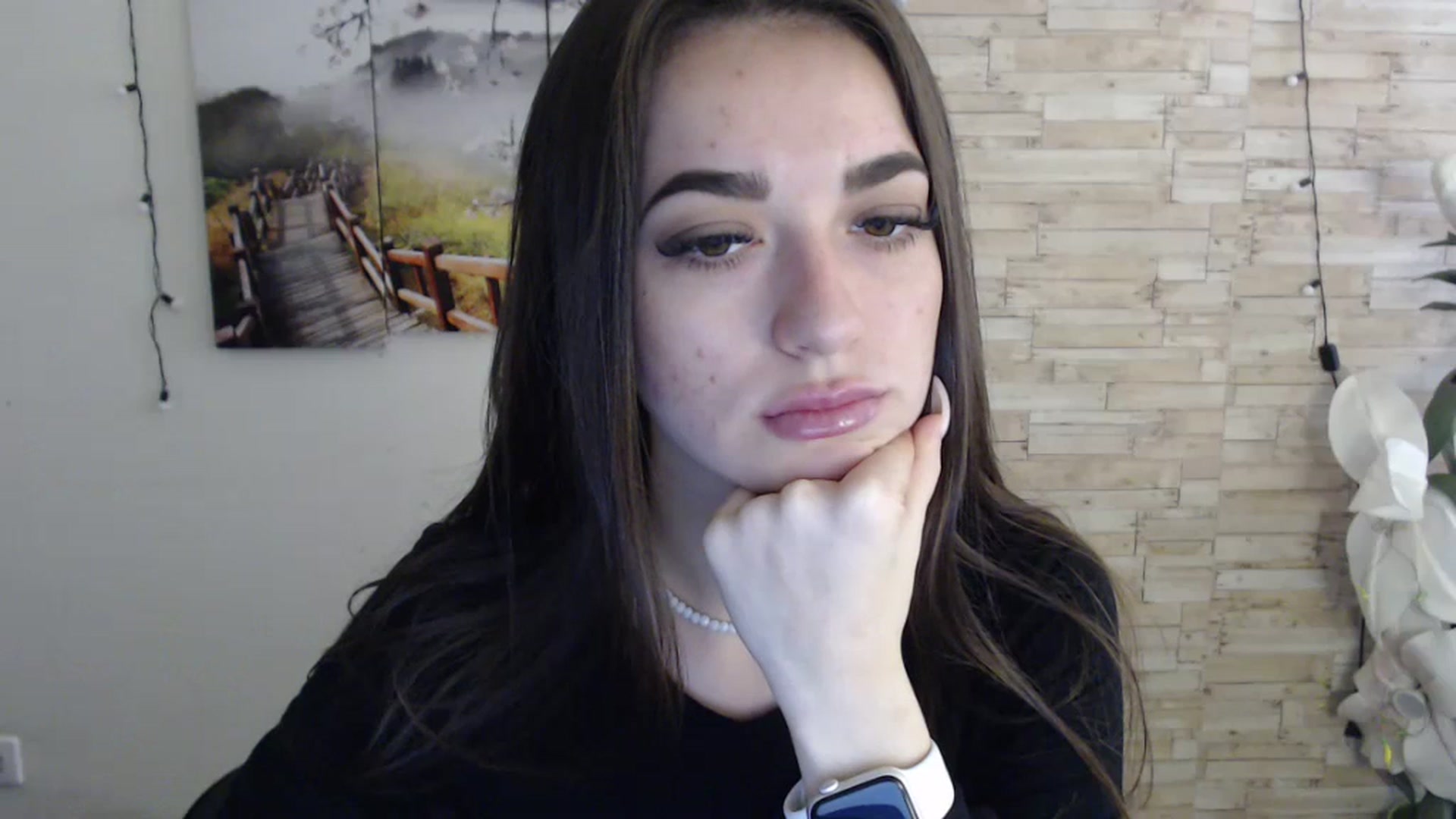 Gallery image thumbnail from Eva_Eldis's myfreecams stream on, 11/02/2023, 12:42 image 11 of 20