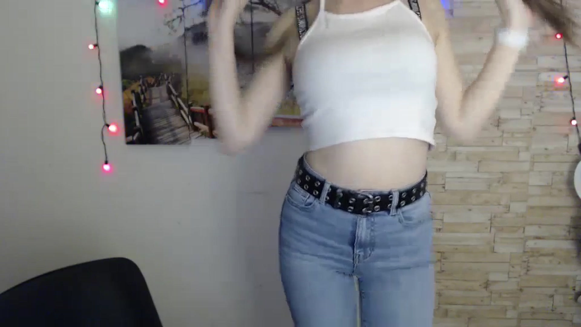 Gallery image thumbnail from Eva_Eldis's myfreecams stream on, 11/03/2023, 13:19 image 18 of 20