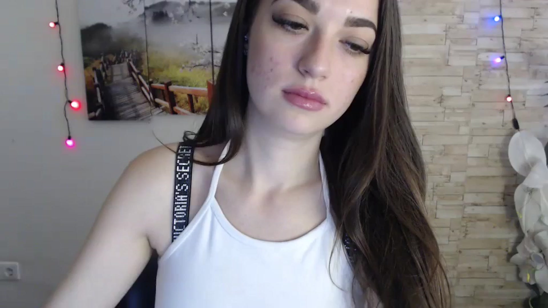Gallery image thumbnail from Eva_Eldis's myfreecams stream on, 11/03/2023, 13:19 image 1 of 20