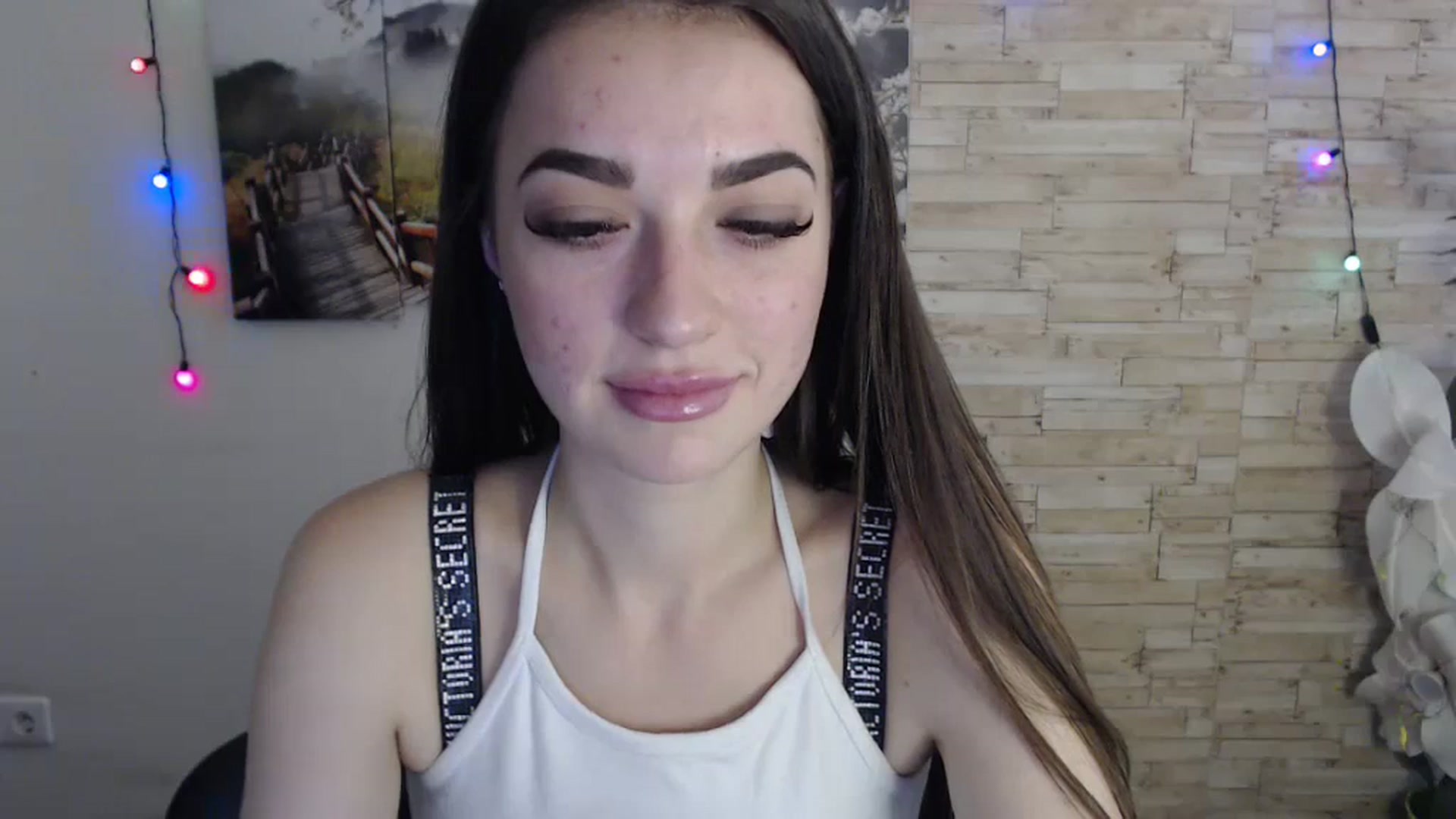 Gallery image thumbnail from Eva_Eldis's myfreecams stream on, 11/03/2023, 13:19 image 6 of 20