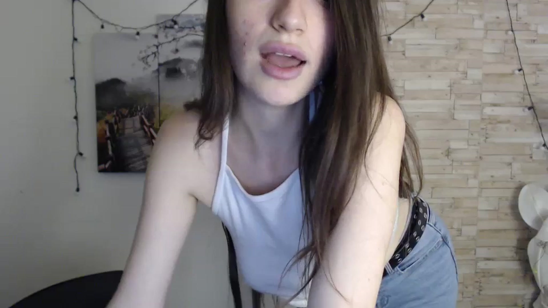 Gallery image thumbnail from Eva_Eldis's myfreecams stream on, 11/04/2023, 13:07 image 4 of 20