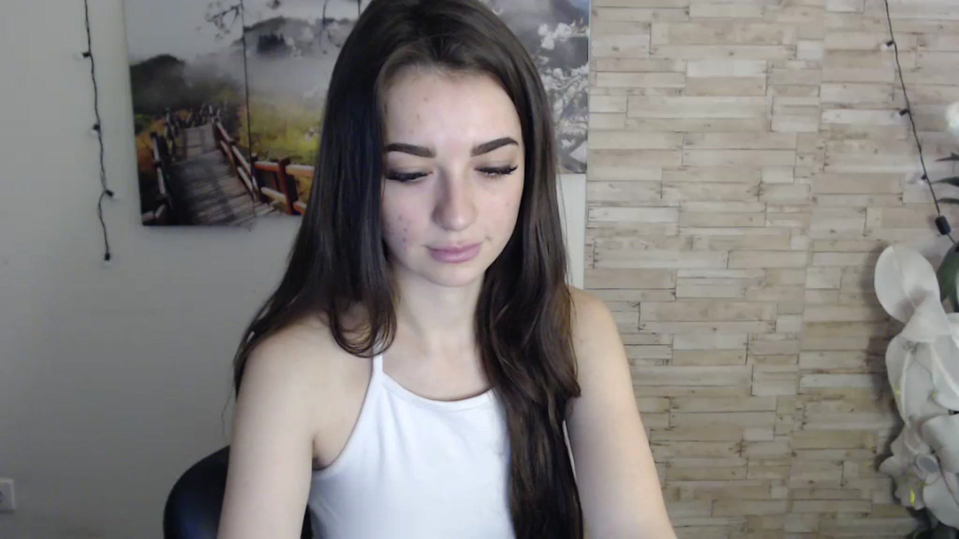 Gallery image thumbnail from Eva_Eldis's myfreecams stream on, 11/04/2023, 13:07 image 17 of 20