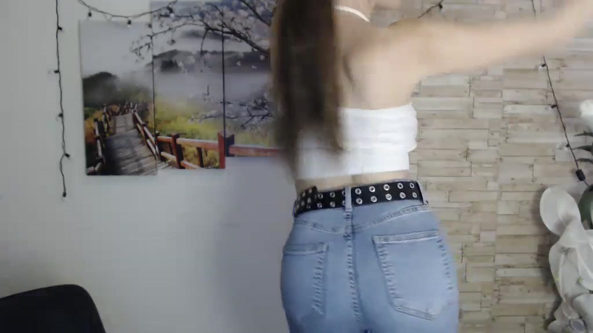 Gallery image thumbnail from Eva_Eldis's myfreecams stream on, 11/04/2023, 13:07 image 9 of 20