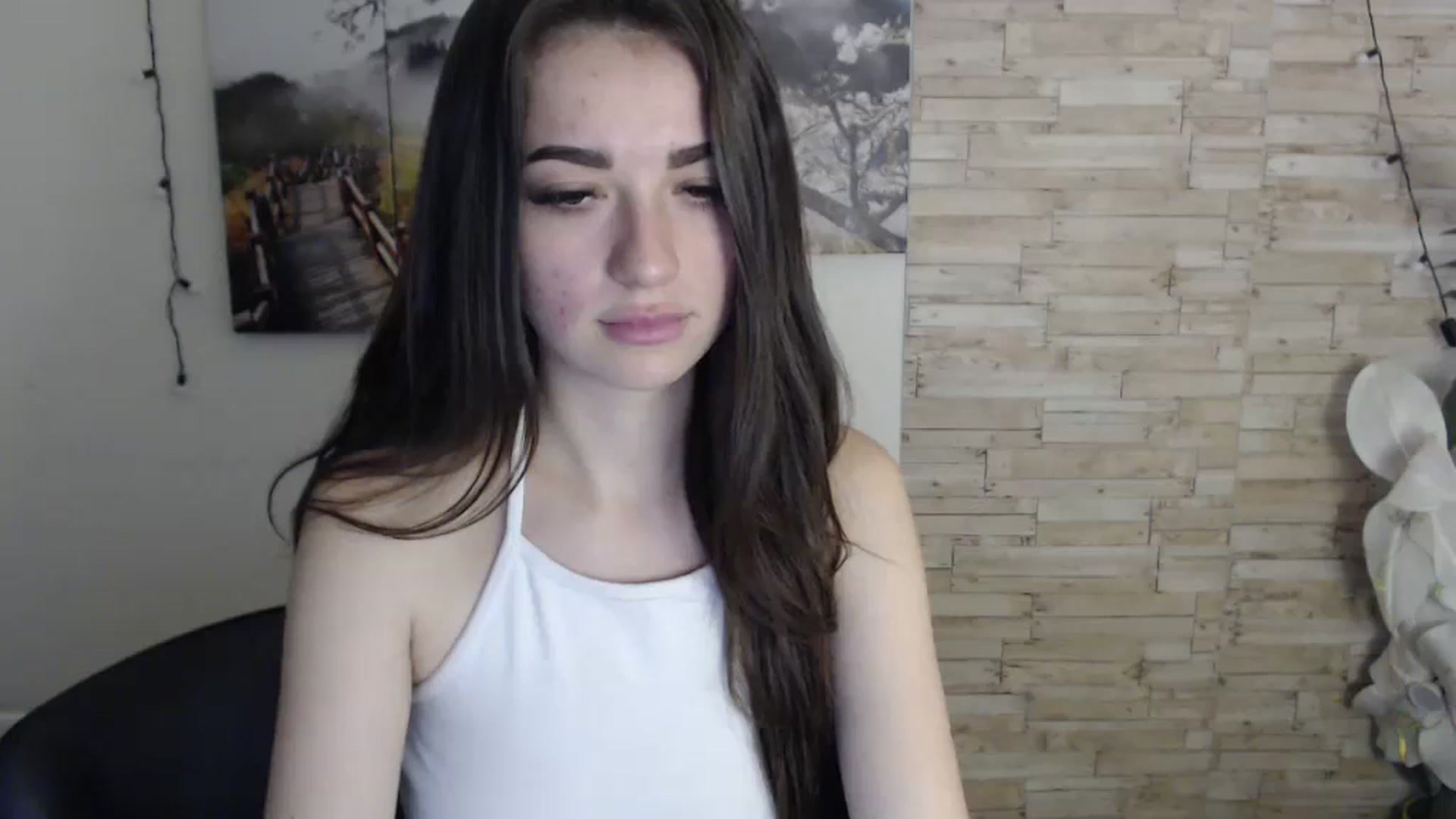 Gallery image thumbnail from Eva_Eldis's myfreecams stream on, 11/04/2023, 13:07 image 19 of 20