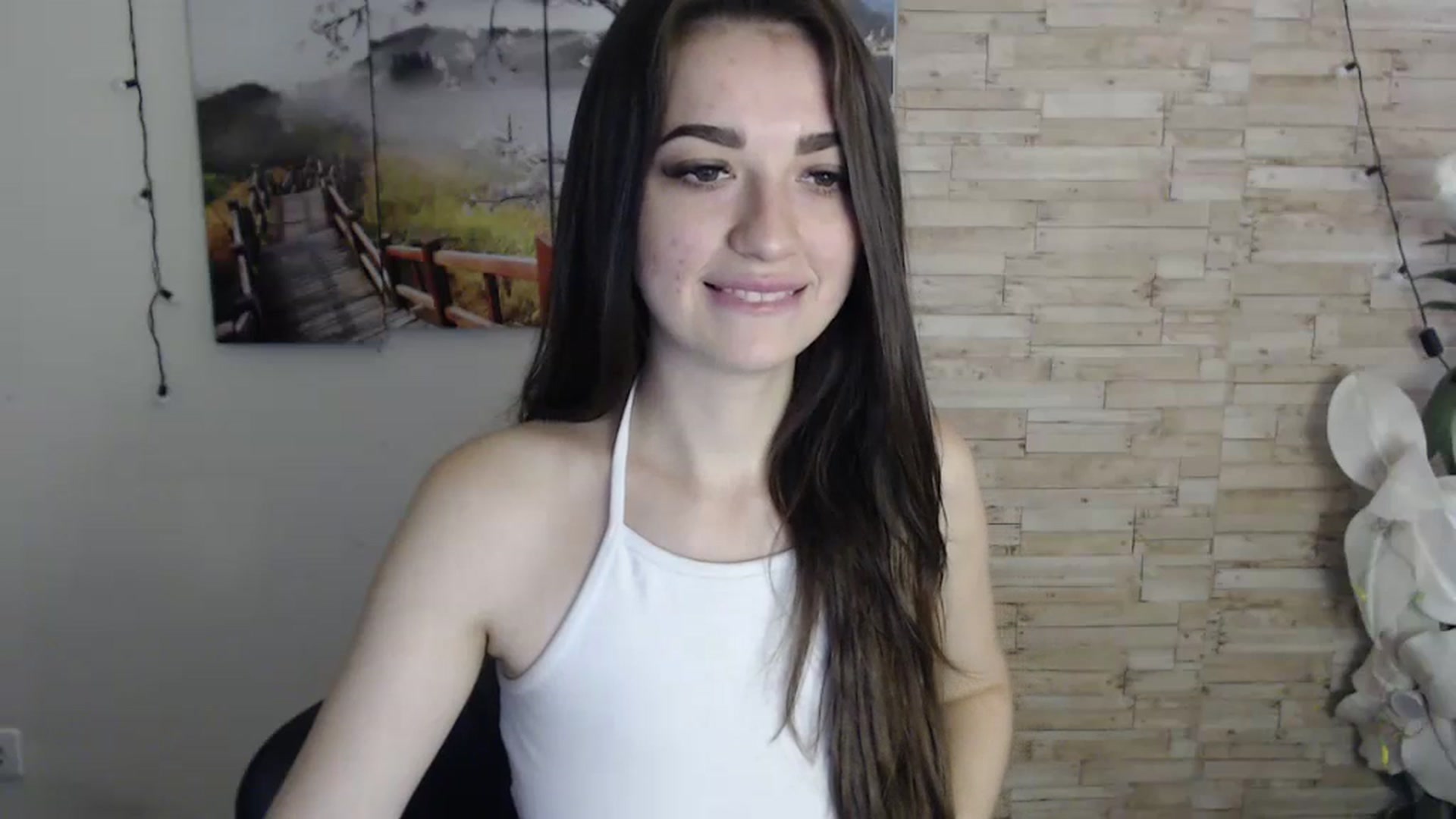 Gallery image thumbnail from Eva_Eldis's myfreecams stream on, 11/04/2023, 13:07 image 15 of 20