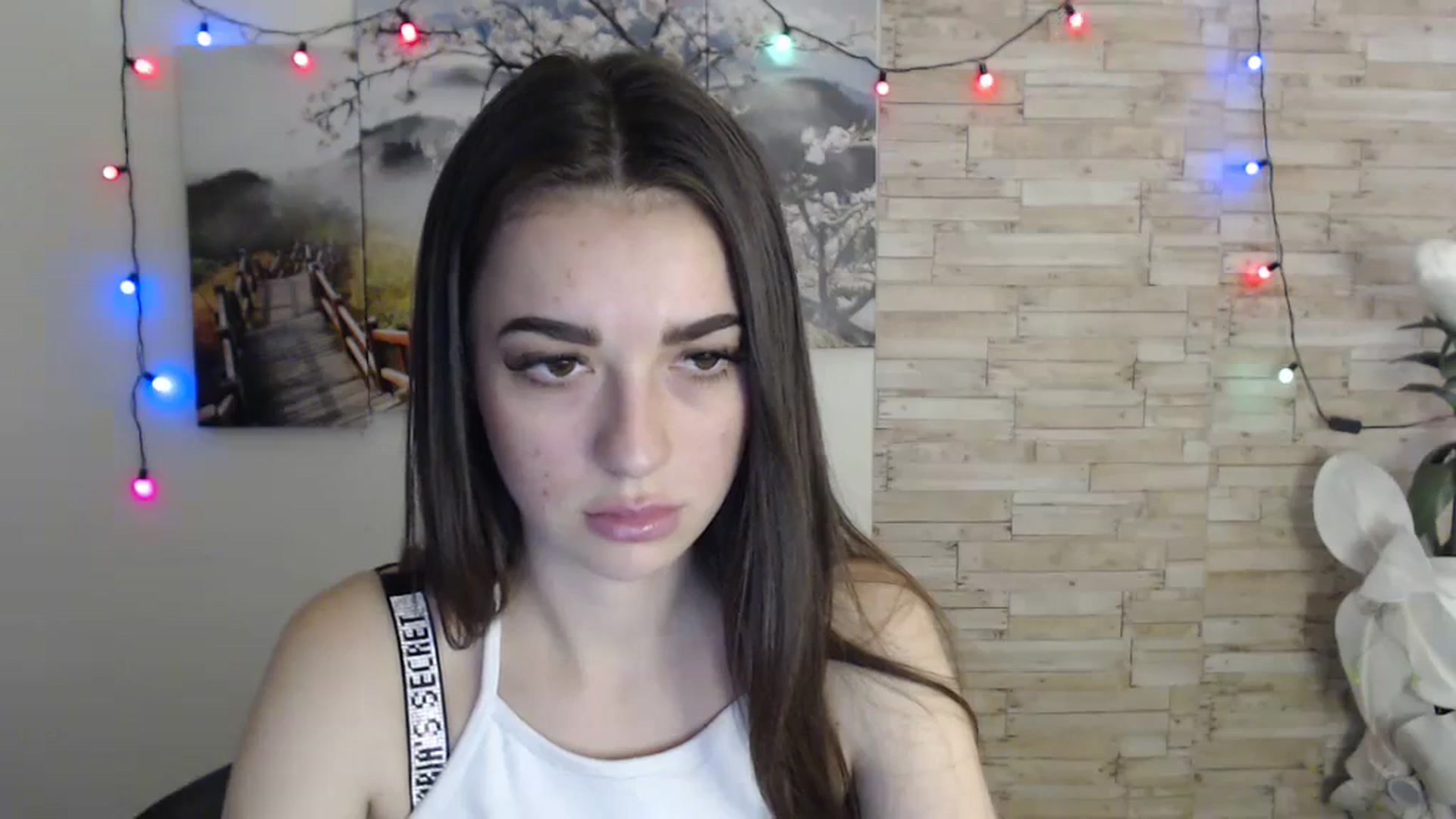 Gallery image thumbnail from Eva_Eldis's myfreecams stream on, 11/06/2023, 13:33 image 16 of 20