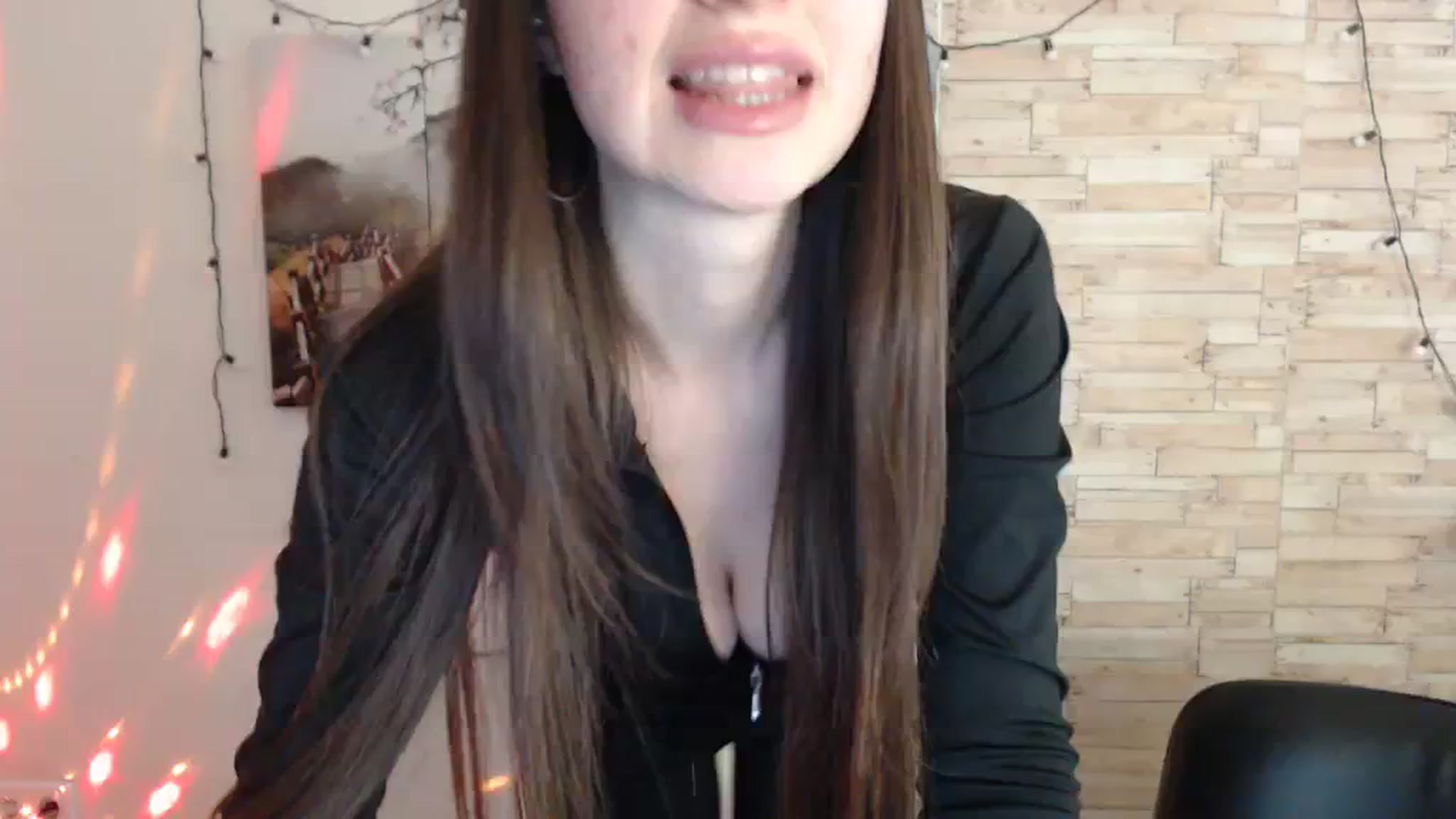 Gallery image thumbnail from Eva_Eldis's myfreecams stream on, 11/21/2023, 13:34 image 1 of 20
