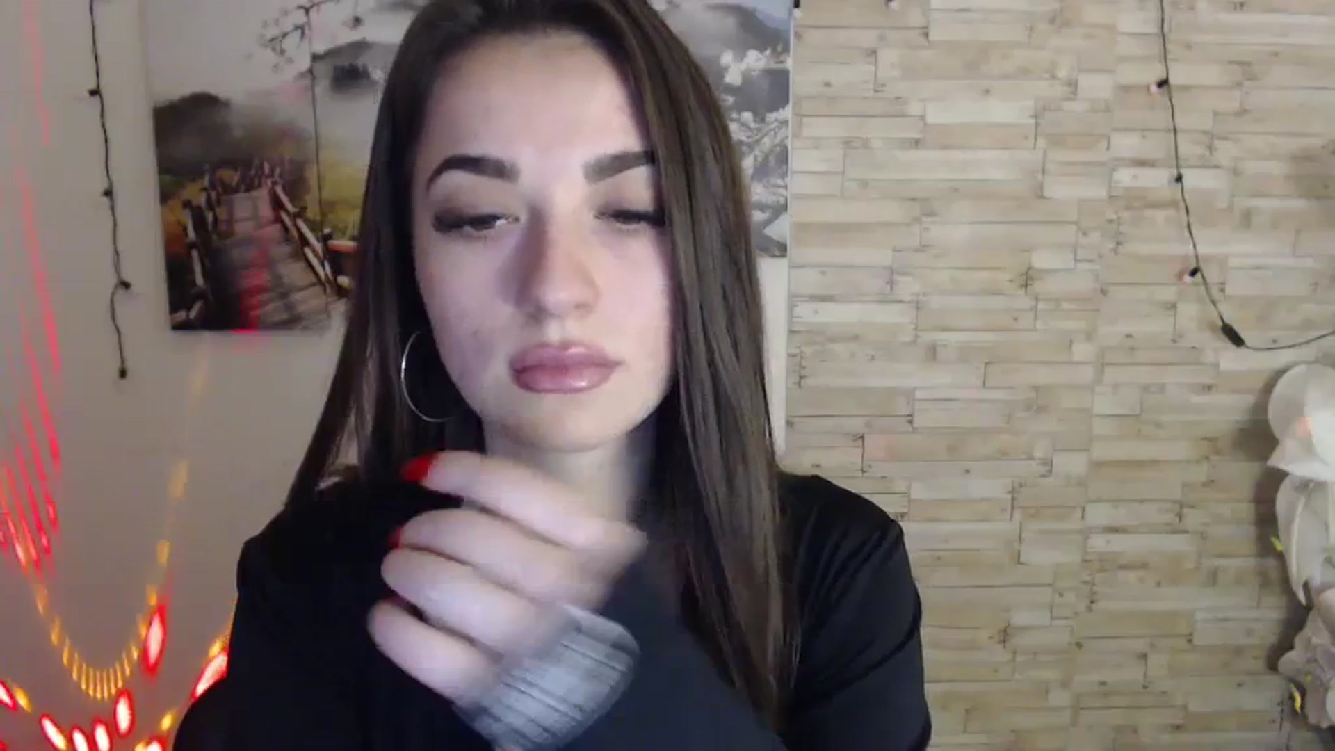 Gallery image thumbnail from Eva_Eldis's myfreecams stream on, 11/24/2023, 15:07 image 11 of 20