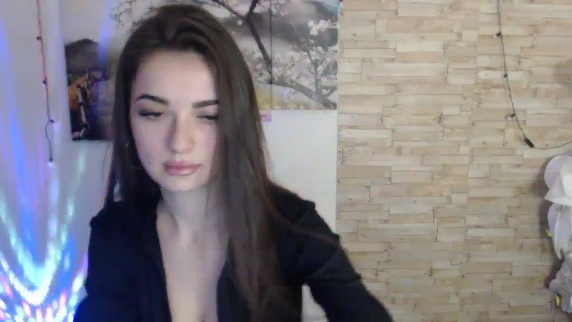 Gallery image thumbnail from Eva_Eldis's myfreecams stream on, 11/24/2023, 15:07 image 12 of 20