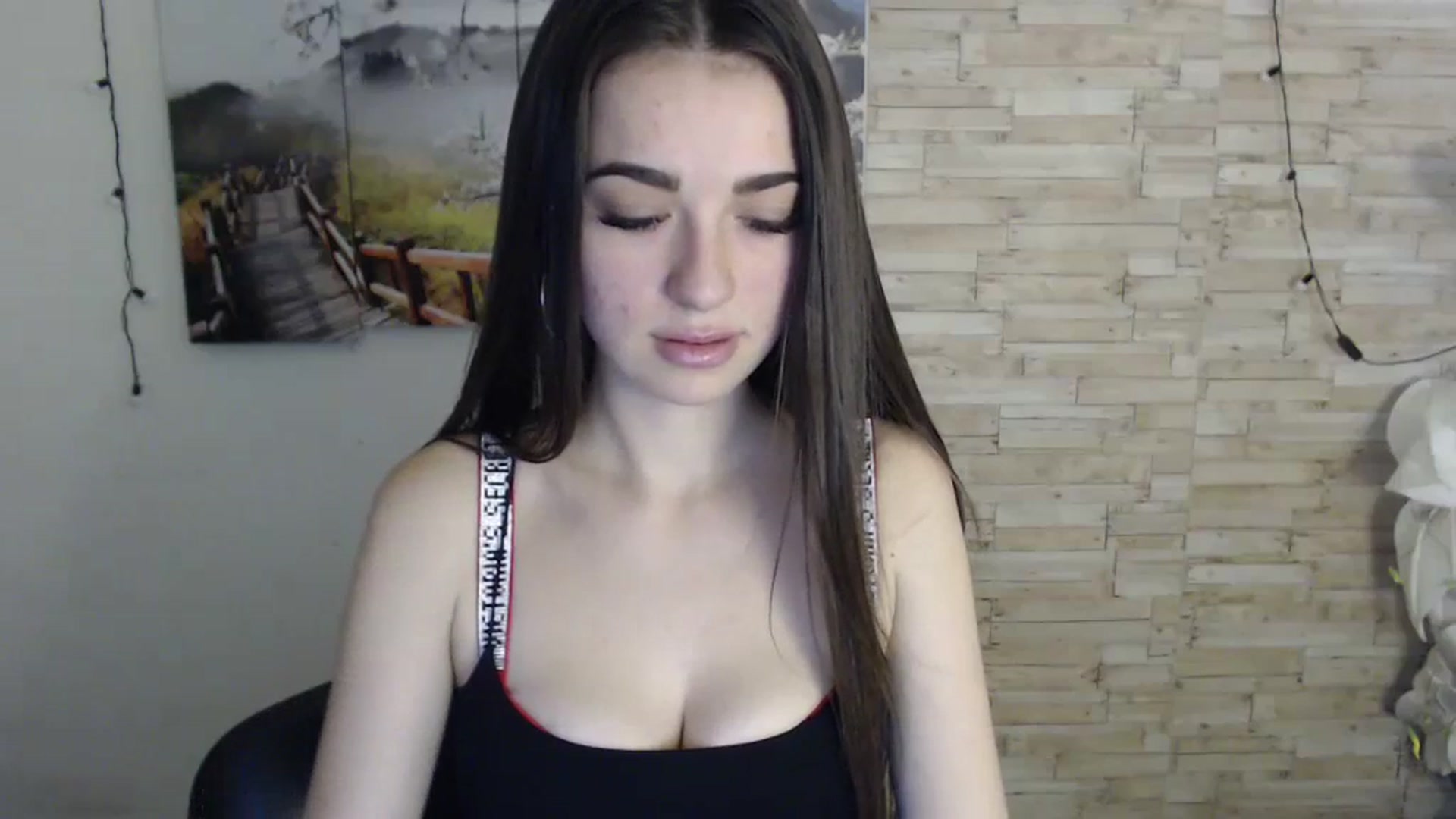 Gallery image thumbnail from Eva_Eldis's myfreecams stream on, 11/27/2023, 13:55 image 15 of 20