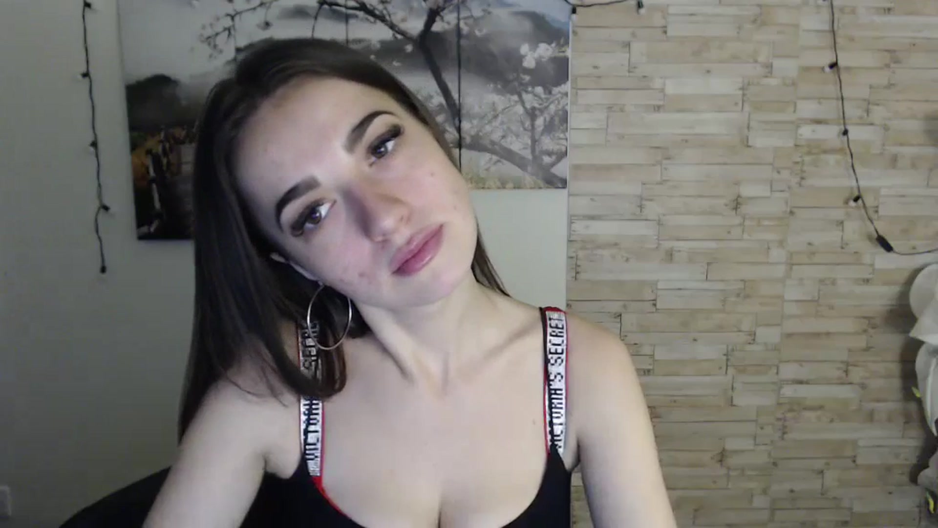 Gallery image thumbnail from Eva_Eldis's myfreecams stream on, 11/27/2023, 15:54 image 9 of 20