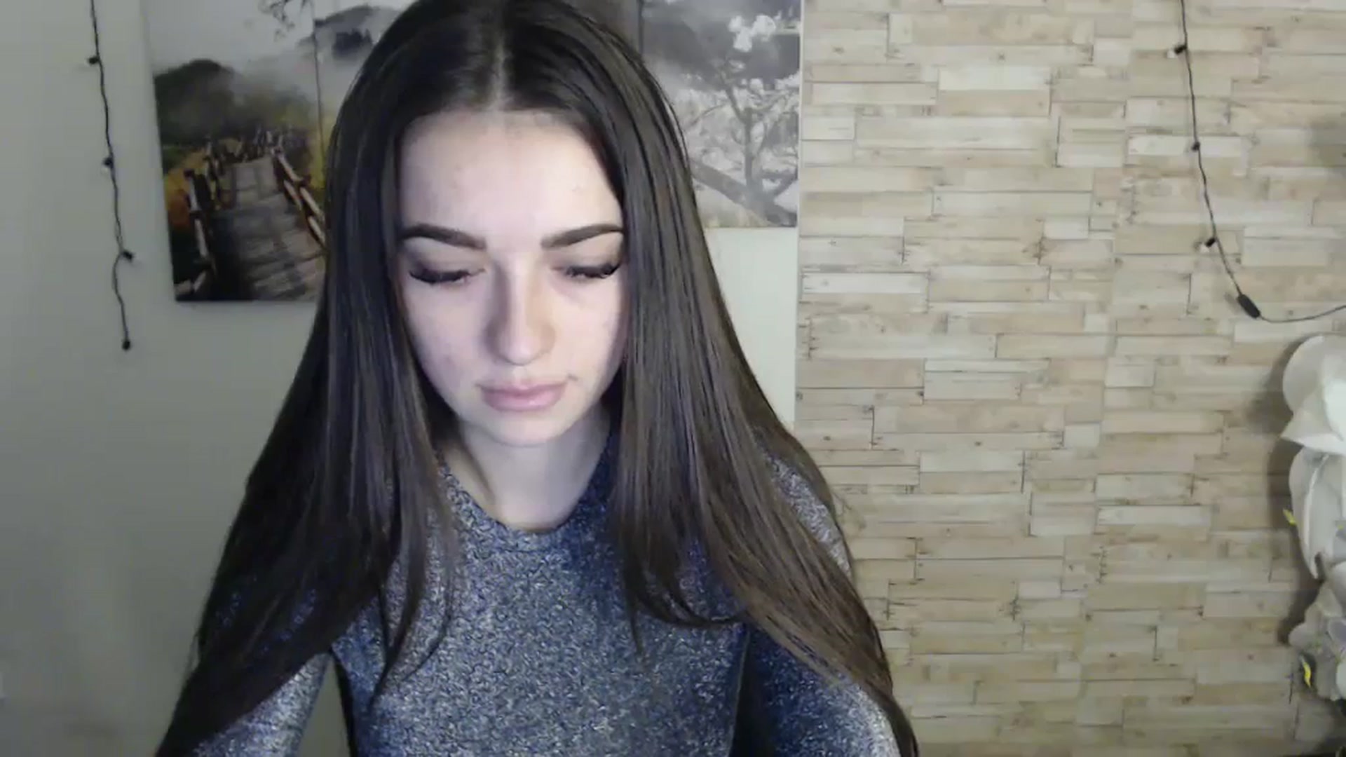 Gallery image thumbnail from Eva_Eldis's myfreecams stream on, 11/27/2023, 16:43 image 9 of 20