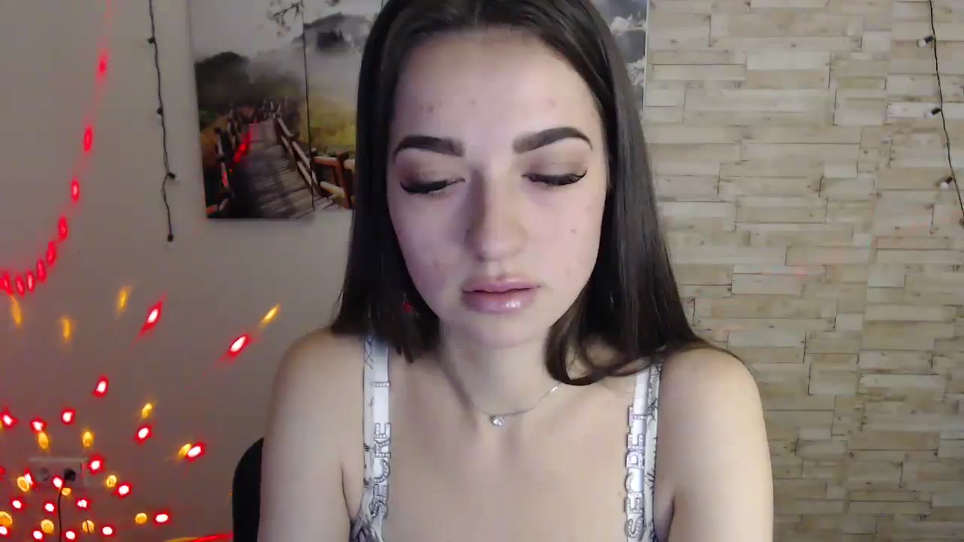 Gallery image thumbnail from Eva_Eldis's myfreecams stream on, 12/11/2023, 18:17 image 9 of 20
