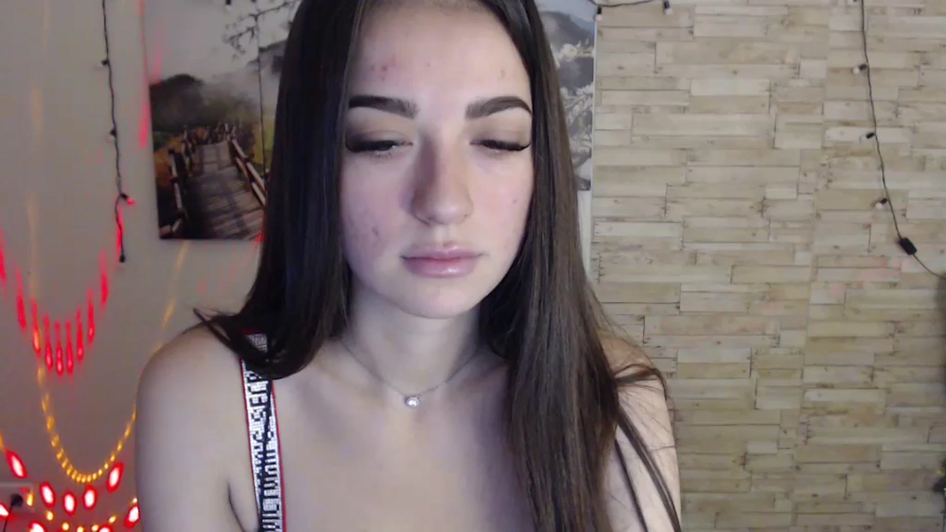 Gallery image thumbnail from Eva_Eldis's myfreecams stream on, 12/12/2023, 15:45 image 12 of 20