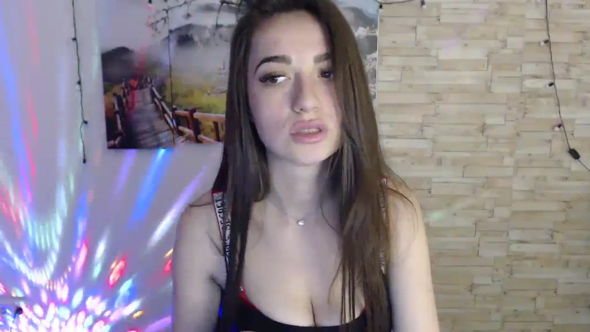 Gallery image thumbnail from Eva_Eldis's myfreecams stream on, 12/12/2023, 16:14 image 16 of 20