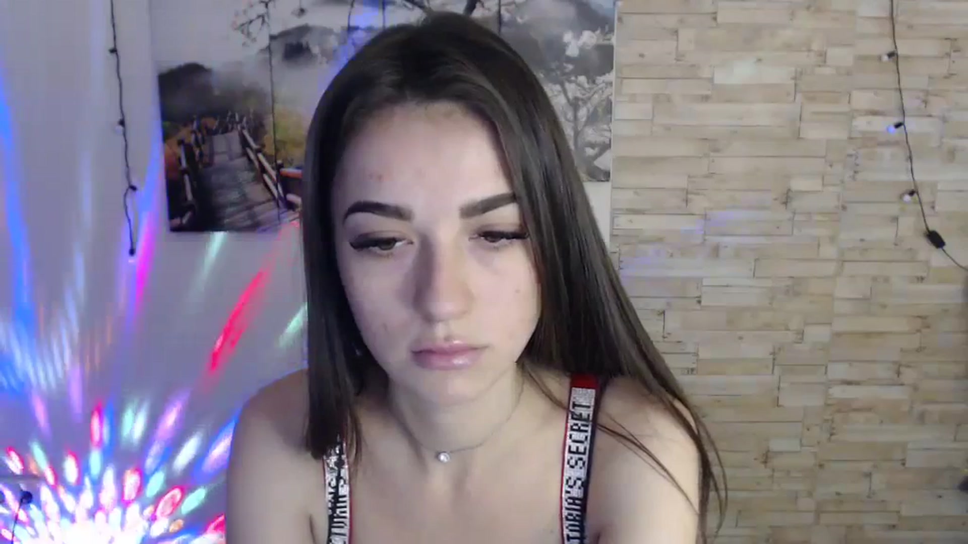 Gallery image thumbnail from Eva_Eldis's myfreecams stream on, 12/12/2023, 17:15 image 3 of 20