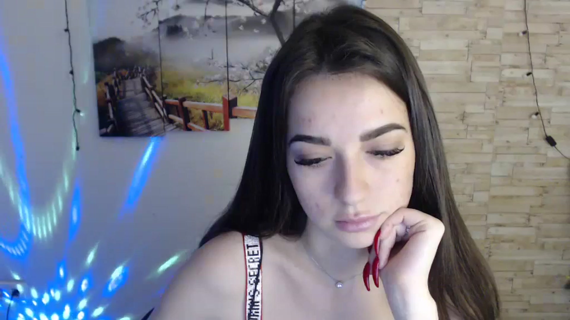 Gallery image thumbnail from Eva_Eldis's myfreecams stream on, 12/12/2023, 17:37 image 19 of 20